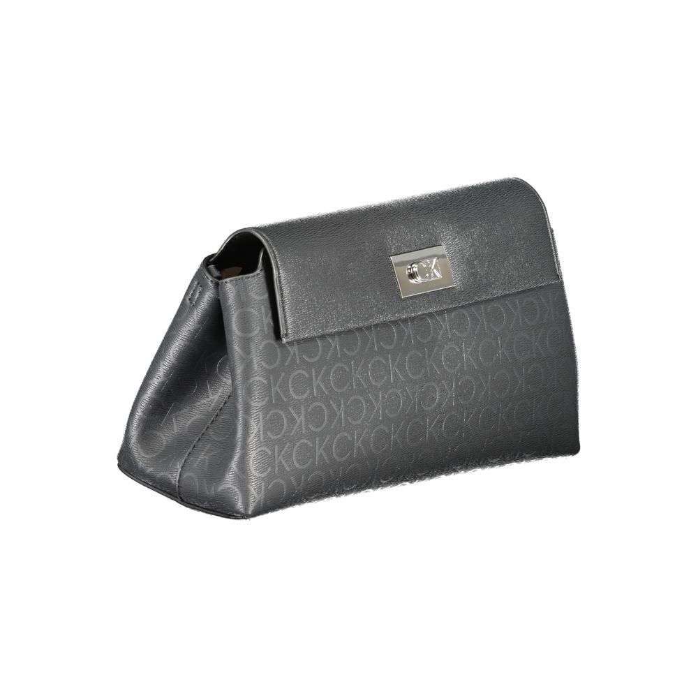 Sac à bandoulière pour femmes Calvin Klein en polyester noir, élégant et pratique, avec détails modernes.