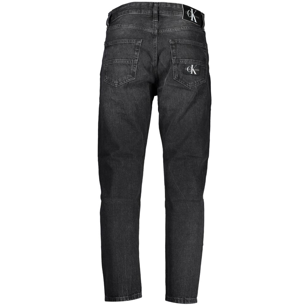 Jeans femme en coton Calvin Klein Blu, coupe classique et design épuré, avec ceinture et poches visibles.