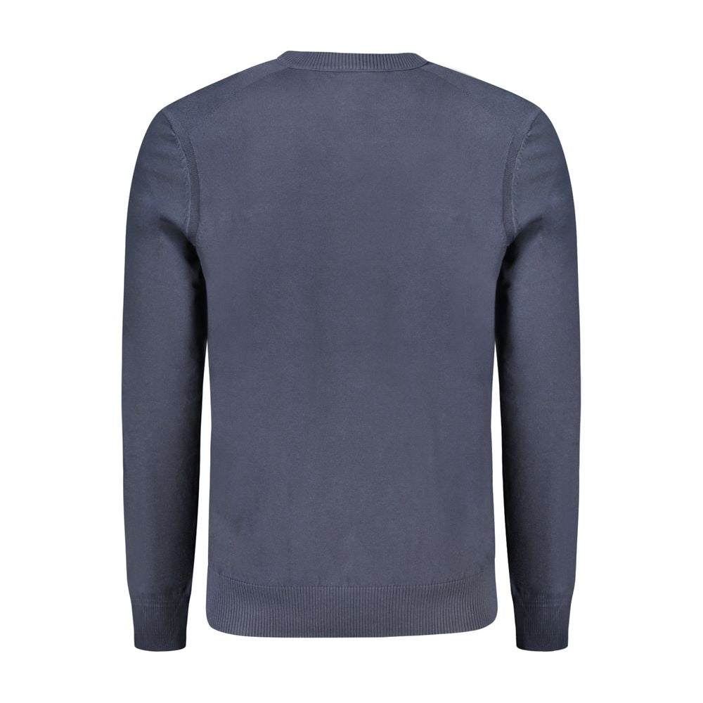 T-shirt bleu en coton pour homme de la marque Hugo Boss, manches longues, coupe classique, visible en gros plan.