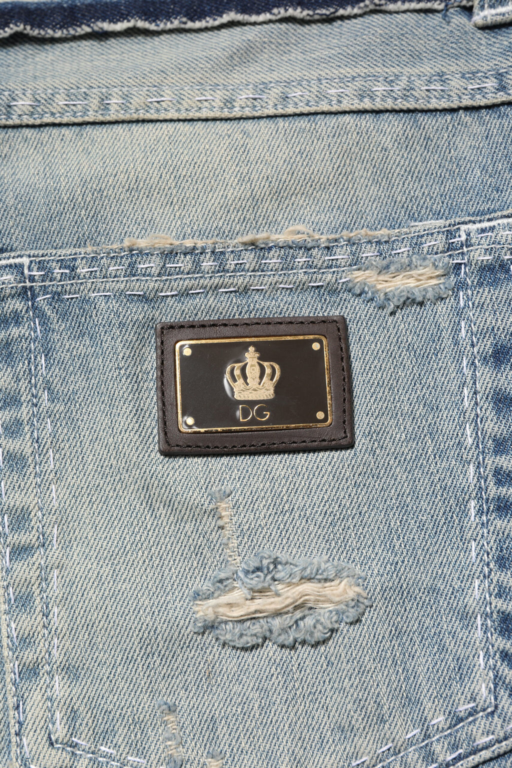 Jeans homme en denim droit déchiré Dolce & Gabbana Light Blue, style décontracté avec détails usés.