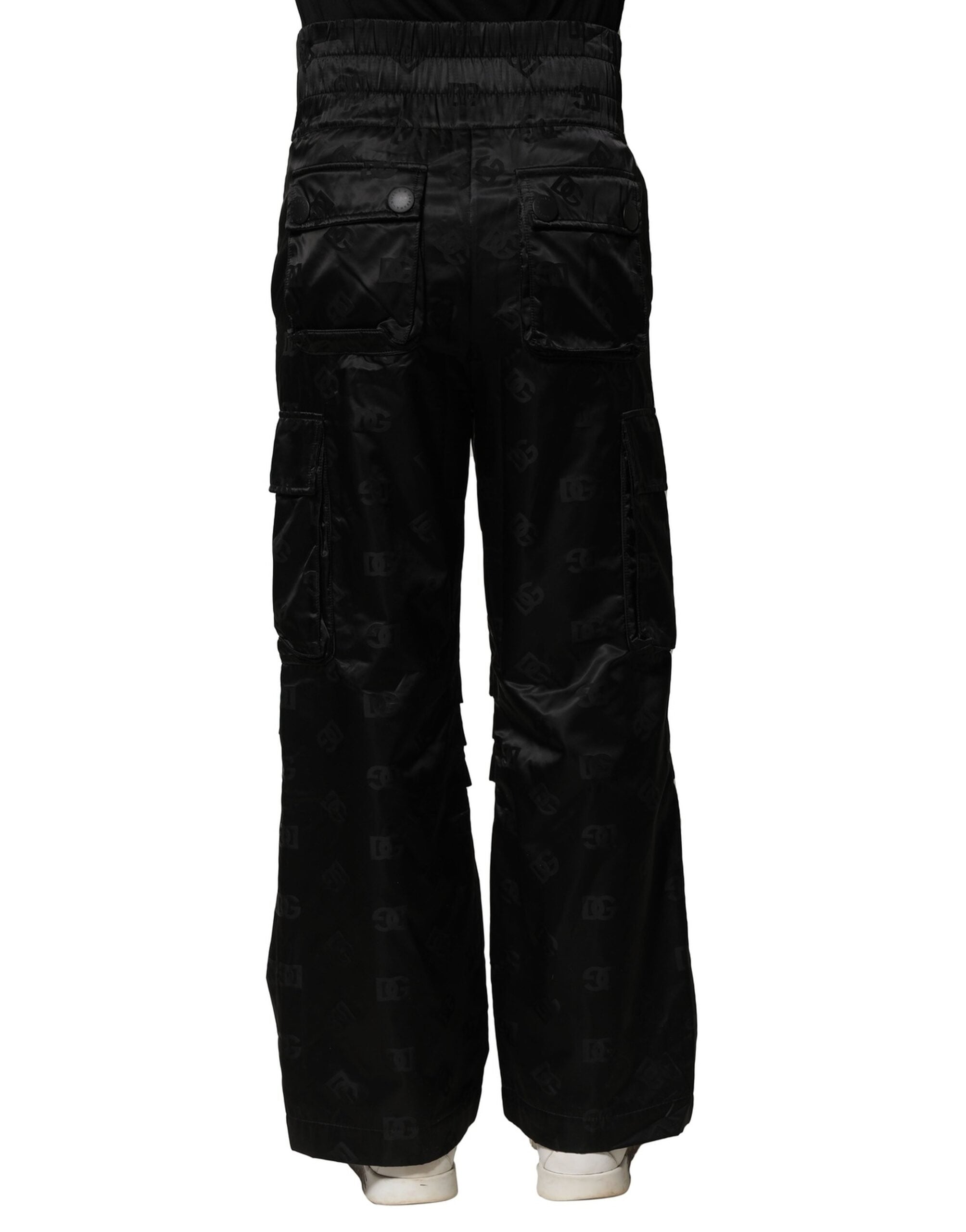 Pantalon droit en nylon noir Dolce & Gabbana avec logo DG visible, mode élégante et confortable.