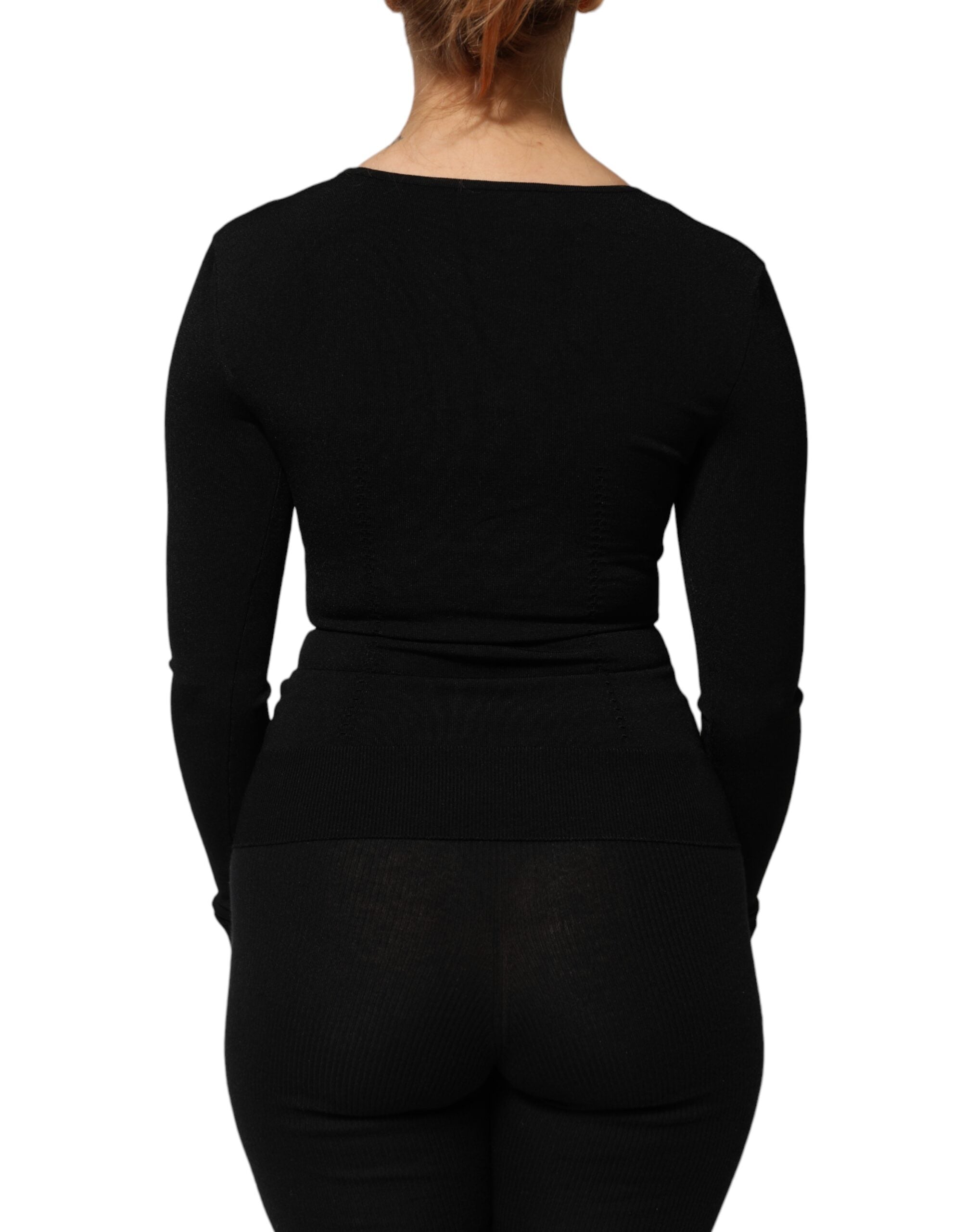 Pull à manches longues Dolce & Gabbana, en noir avec col carré, style élégant et moderne.