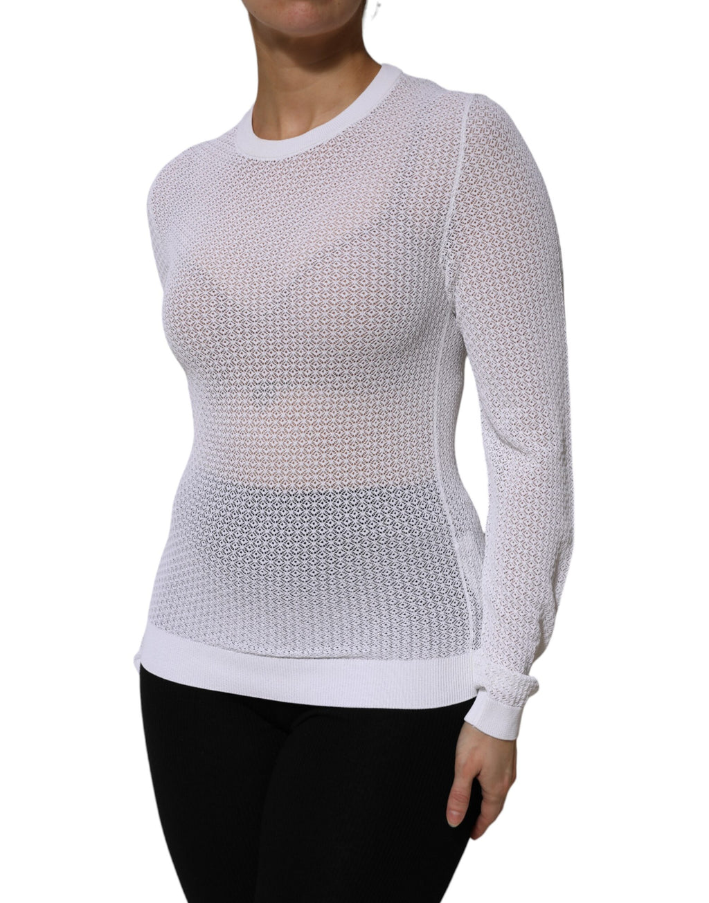 Pull-over blanc Dolce & Gabbana à col rond et manches longues, douceur élégante pour un style sophistiqué.