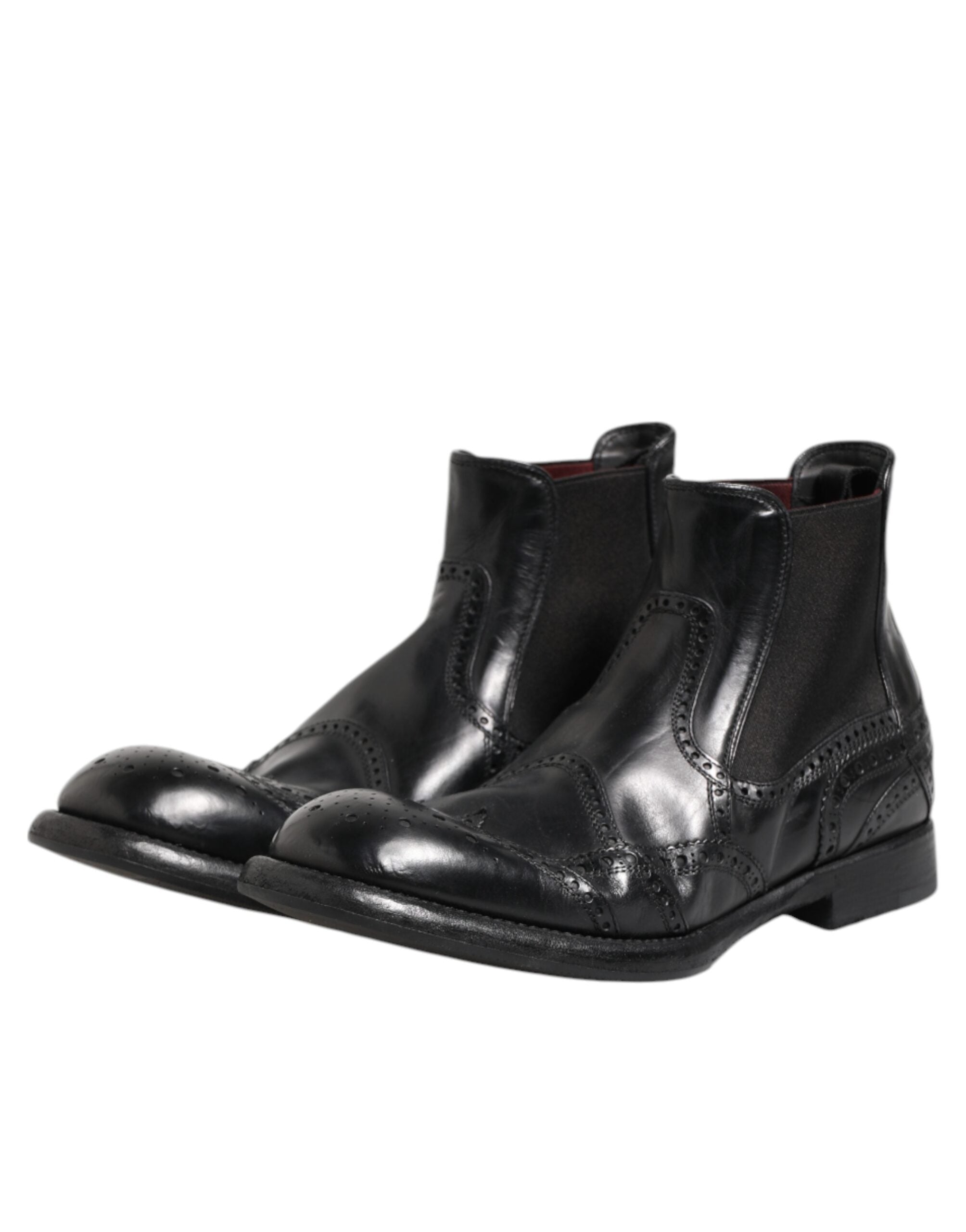 Chaussures bottines noires en cuir Dolce & Gabbana, slip-on, avec semelles élégantes et design chic pour femme.