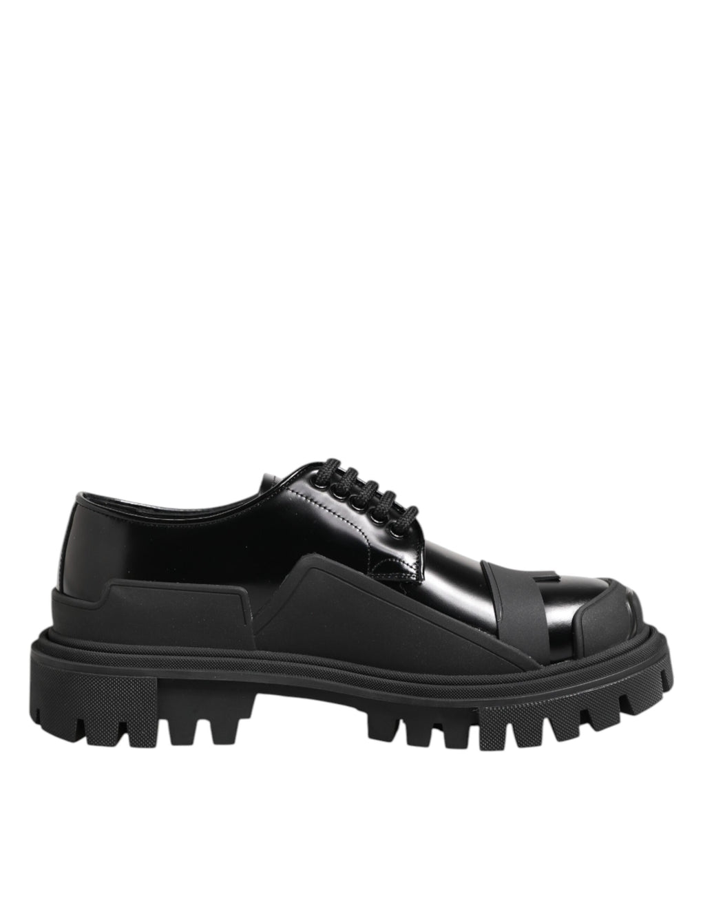 Chaussures de trekking Derby en cuir verni noir Dolce & Gabbana, style élégant avec semelle robuste pour hommes.