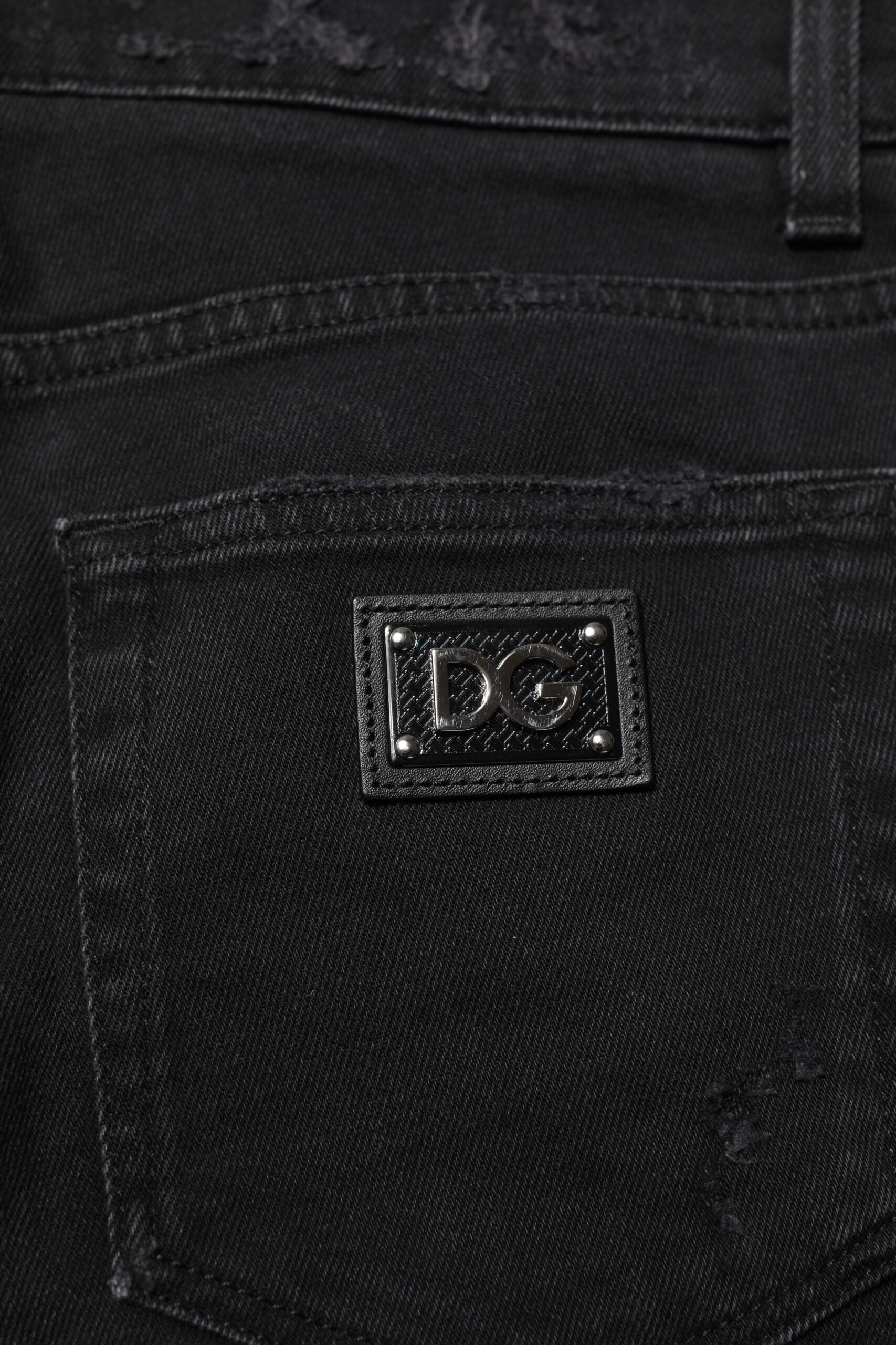 Jeans homme skinny en coton noir de Dolce & Gabbana, coupe ajustée et détails classiques en denim.
