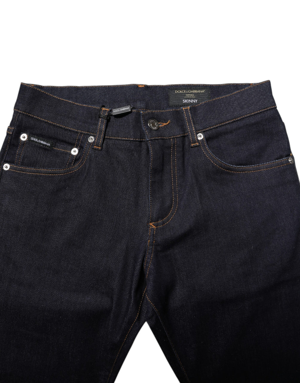 Jeans homme skinny en coton noir Dolce & Gabbana, denim ajusté avec détails modernes et finition élégante.