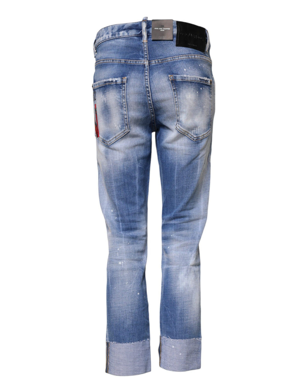 Jeans skinny en denim blanc lavé à la taille moyenne de Dsquared², coupe ajustée et moderne, visible sur l'image.