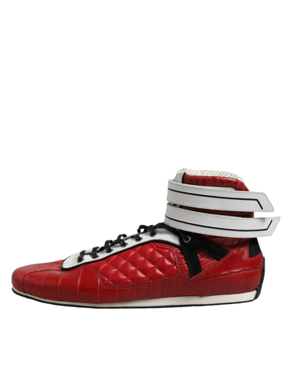 Chaussures de sport en cuir rembourré rouge Dolce & Gabbana avec lacets, sneakers élégantes et tendance.