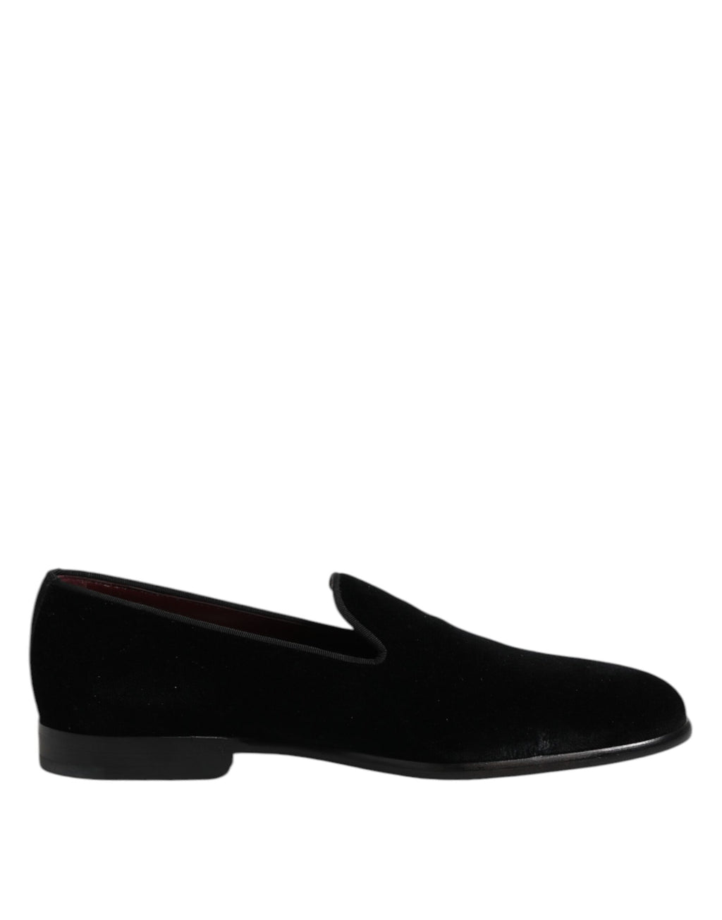 Chaussures Dolce & Gabbana en velours noir, mocassins slip-on formels pour homme avec design élégant et sophistiqué.