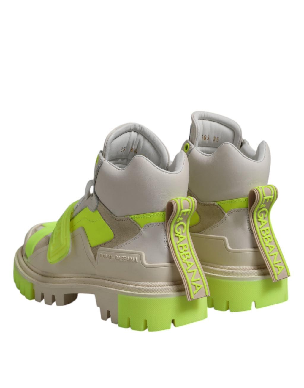 Chaussures de trekking Dolce & Gabbana multicolores, baskets Sneakers, design tendance et détails colorés visibles.