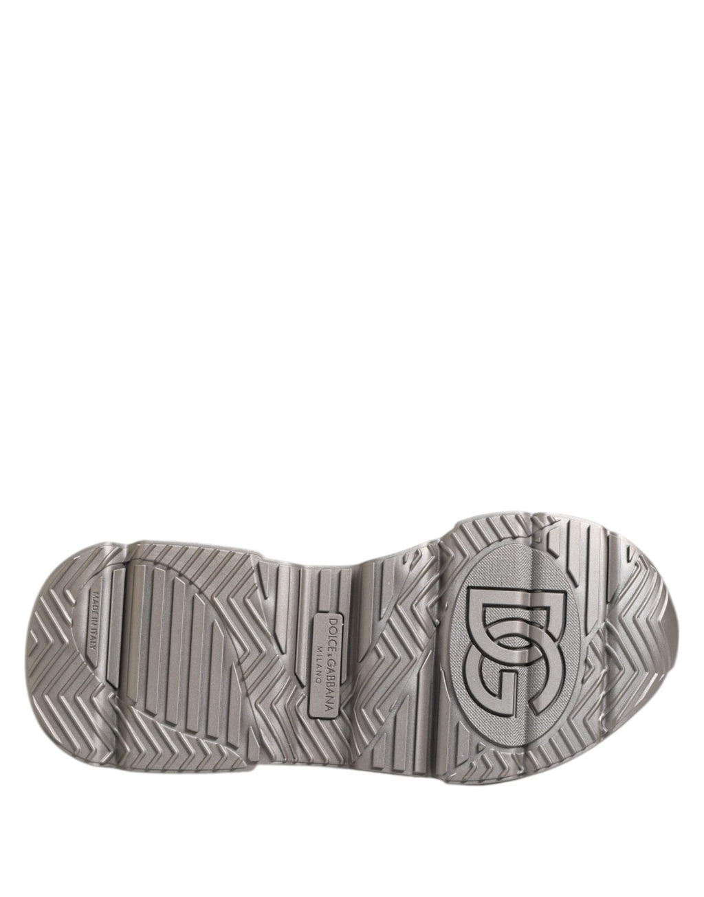Chaussures sneakers homme Dolce & Gabbana DAYMASTER en cuir argenté avec détails modernes et semelle blanche.