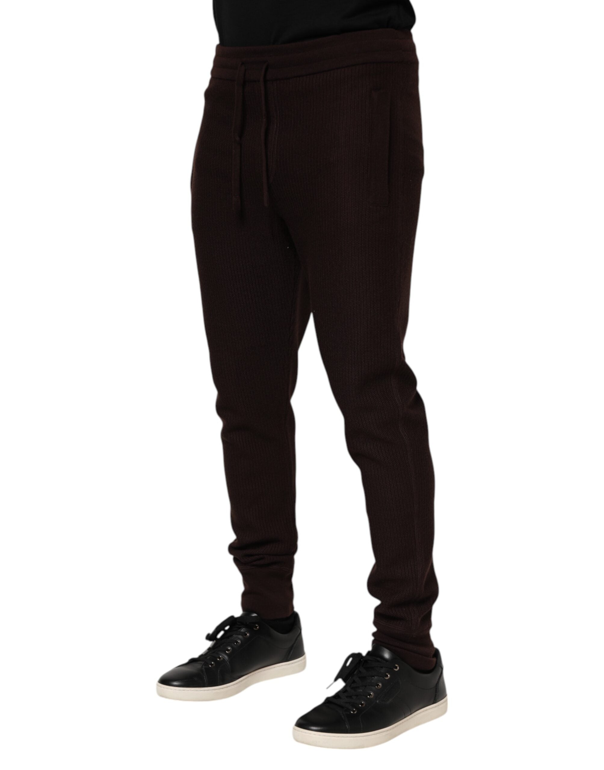 Pantalon de jogging en cachemire marron pour homme Dolce & Gabbana, style décontracté et confort élégant.