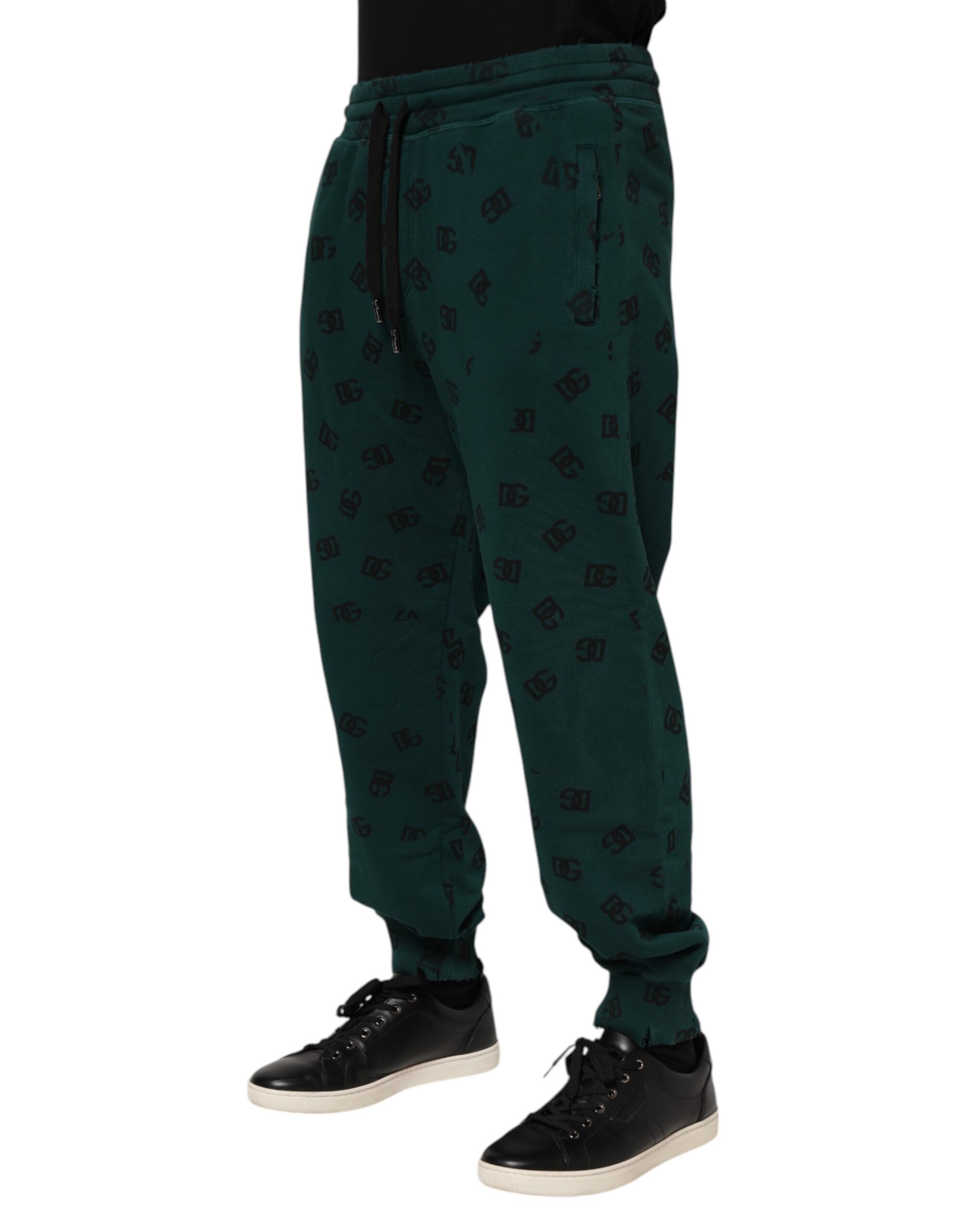 Pantalon de jogger vert Dolce & Gabbana pour homme avec logo imprimé, tissu confortable, style décontracté, vêtement de sport.