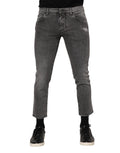 Jeans pour homme Dolce & Gabbana en coton gris avec plaque logo en denim, style décontracté et moderne.
