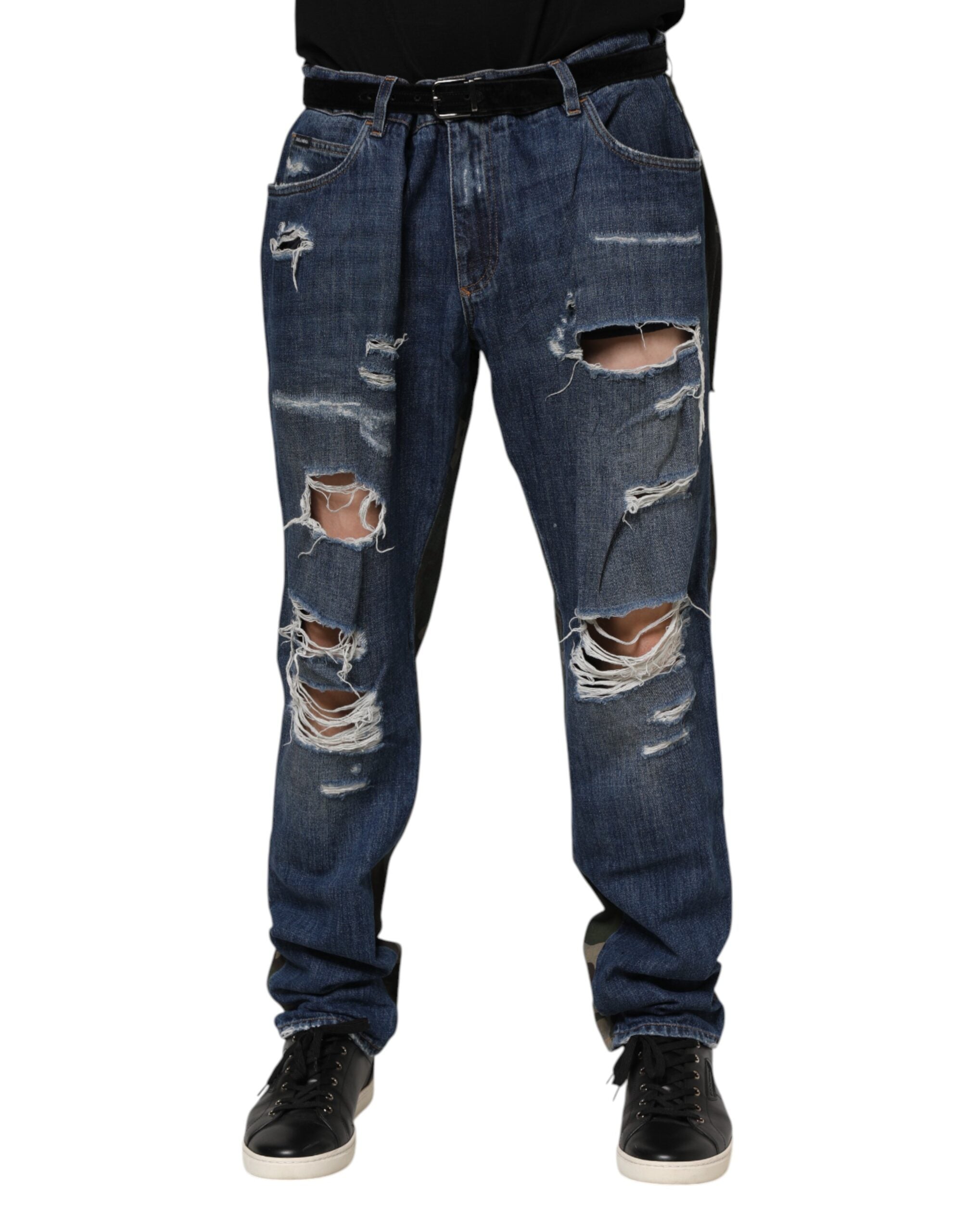 Jeans en denim camouflage bleu Dolce & Gabbana en coton, coupe décontractée et détails stylés.