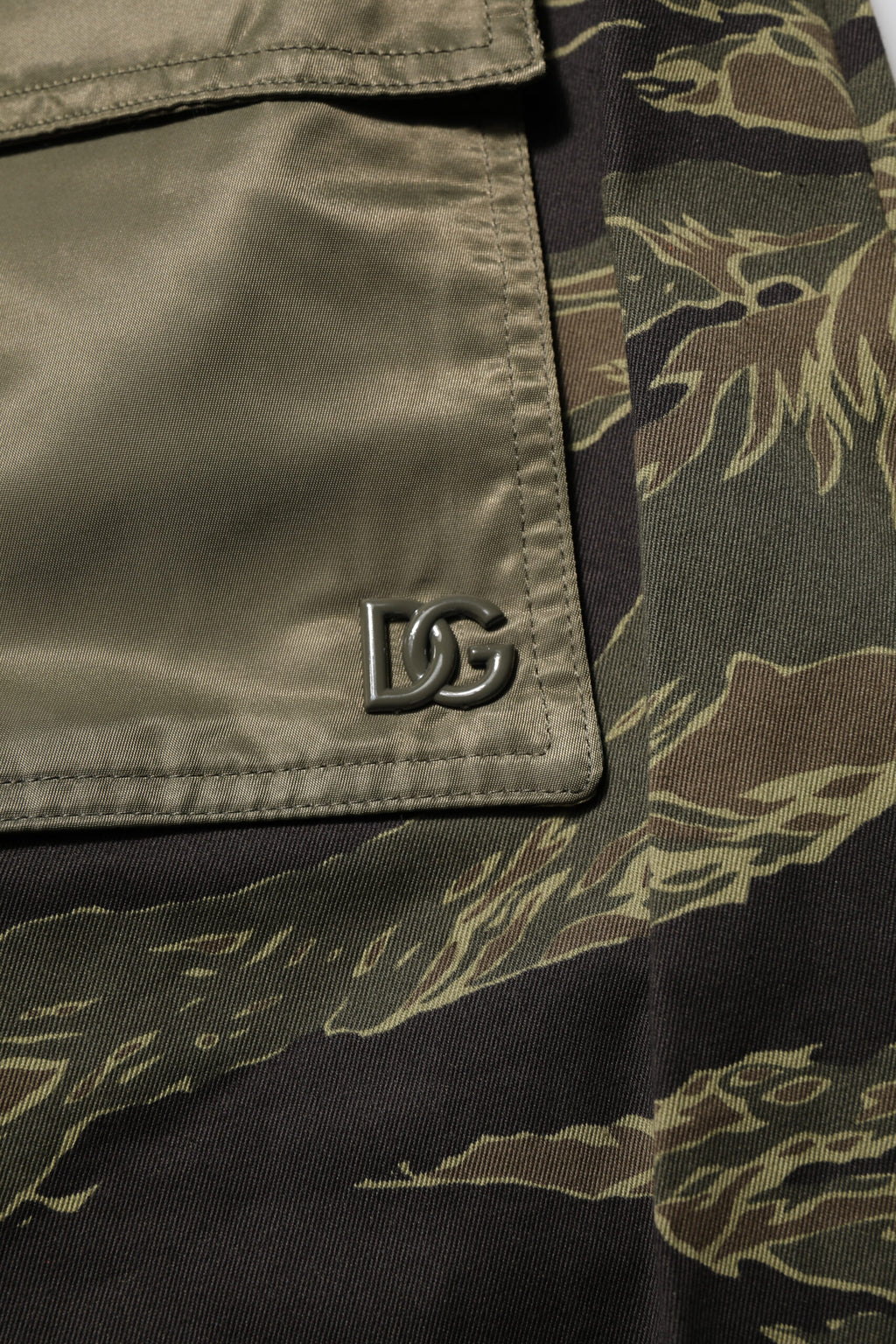 Pantalons cargo camouflage multicolores Dolce & Gabbana avec poches latérales et ajustement décontracté, pour un style tendance.