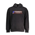 Pull homme en coton noir Tommy Hilfiger, col rond et logo discret, porté sur un mannequin.