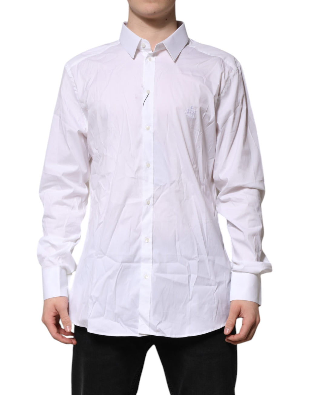 Chemise formelle blanche en coton Dolce & Gabbana avec longues manches et détails dorés, élégante et sophistiquée.