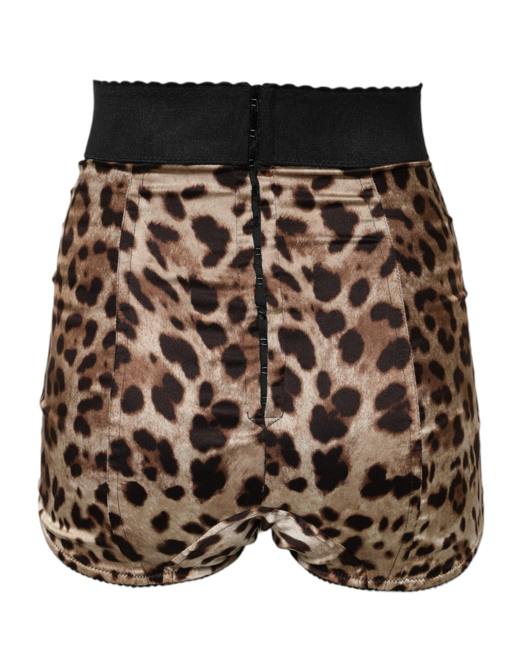 Shorts Dolce & Gabbana en daim marron à imprimé léopard à taille haute, mode estivale élégante et tendance.