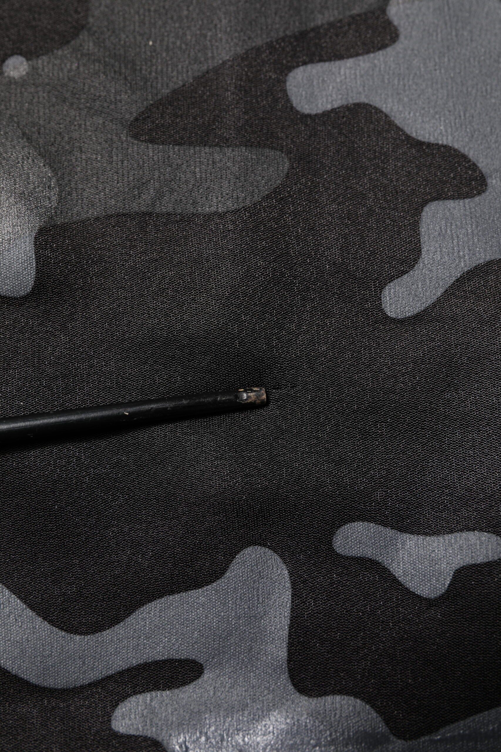 Sweat-shirt Dolce & Gabbana noir avec motif camouflage, pull-over en coton à manches longues.
