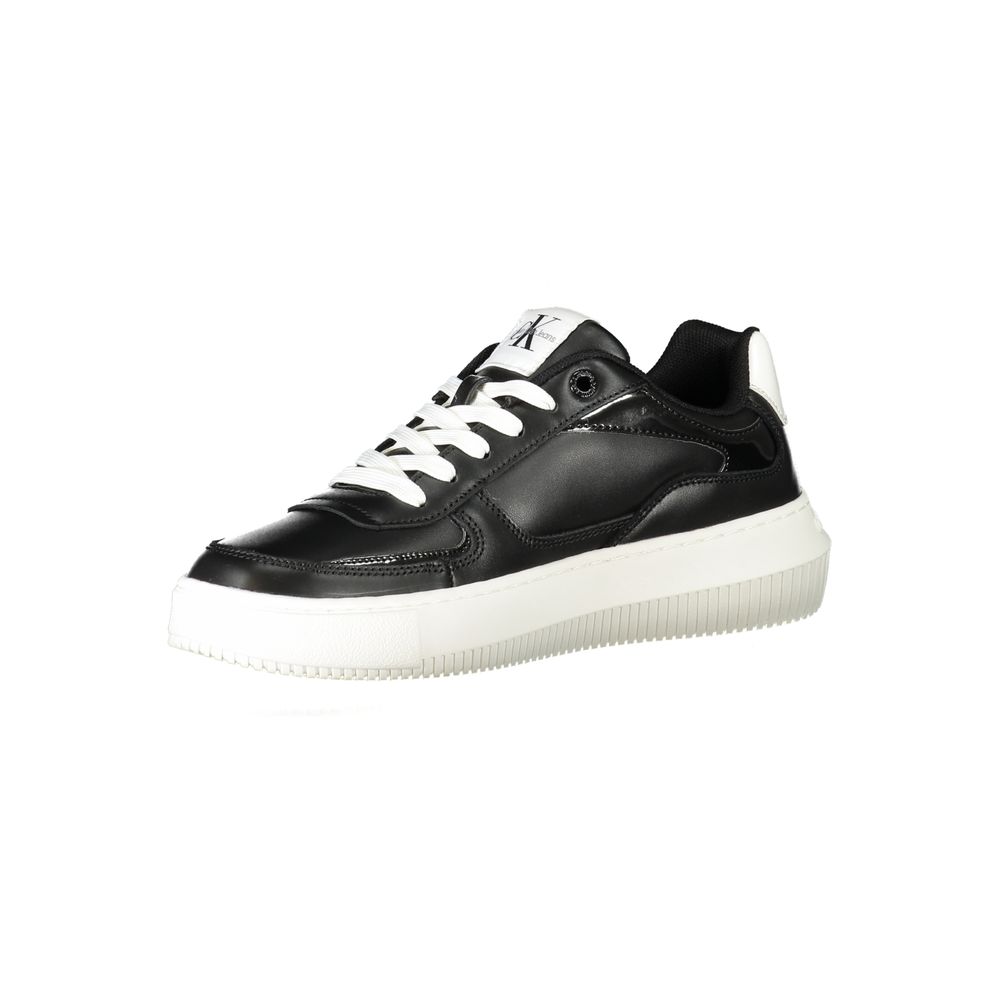 Sneakers noires pour femmes de Calvin Klein en polyuréthane, chaussures décontractées et modernes.