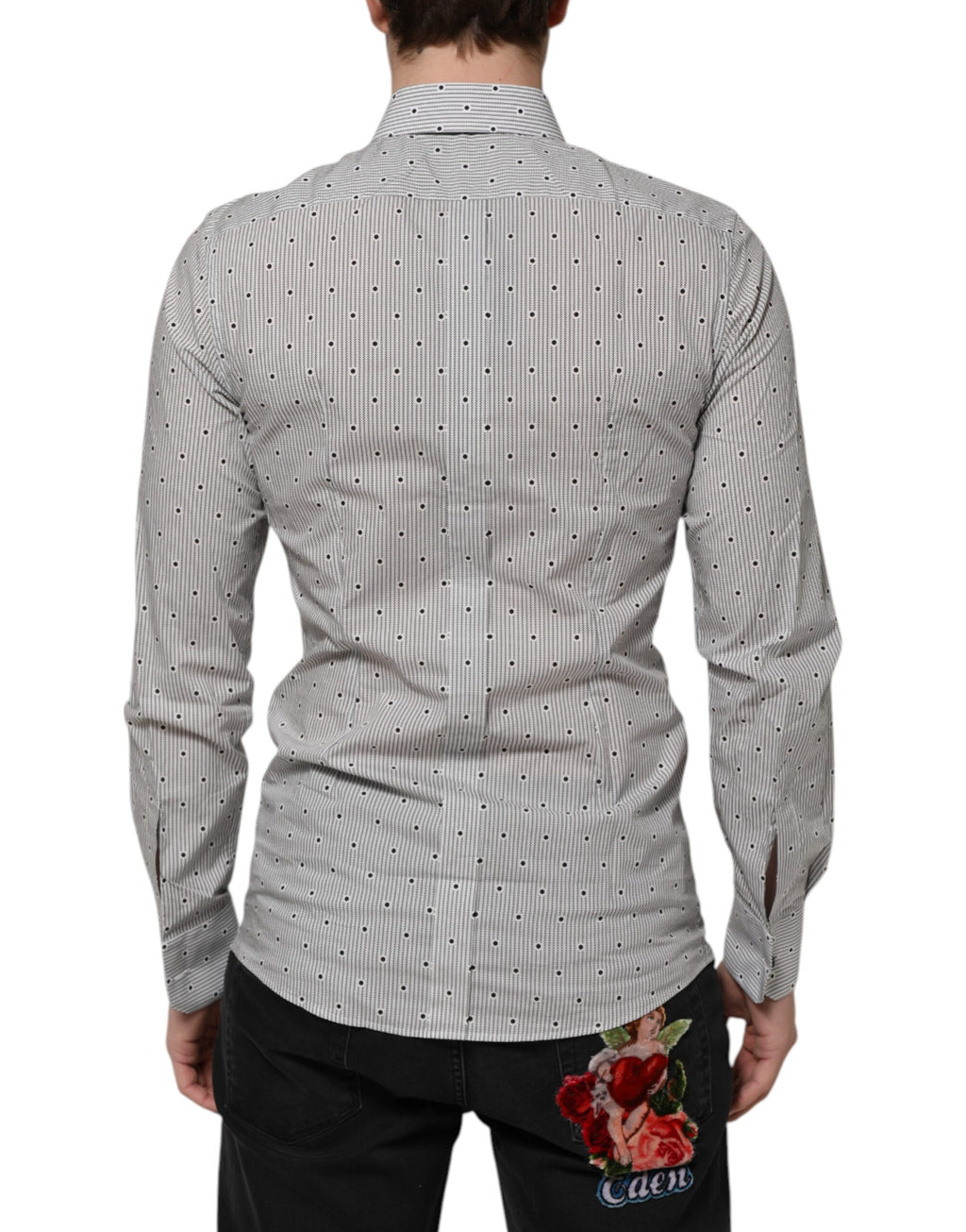 Chemise formelle grise à pois Dolce & Gabbana pour homme, coupe semi-ajustée, tissu de qualité avec détails dorés.