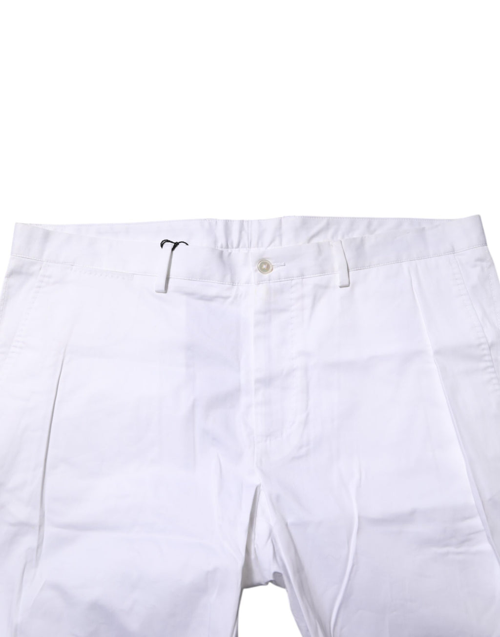 Shorts décontractés en coton stretch Dolce & Gabbana blanc, chinos élégants pour homme, vue de face avec détails du tissu