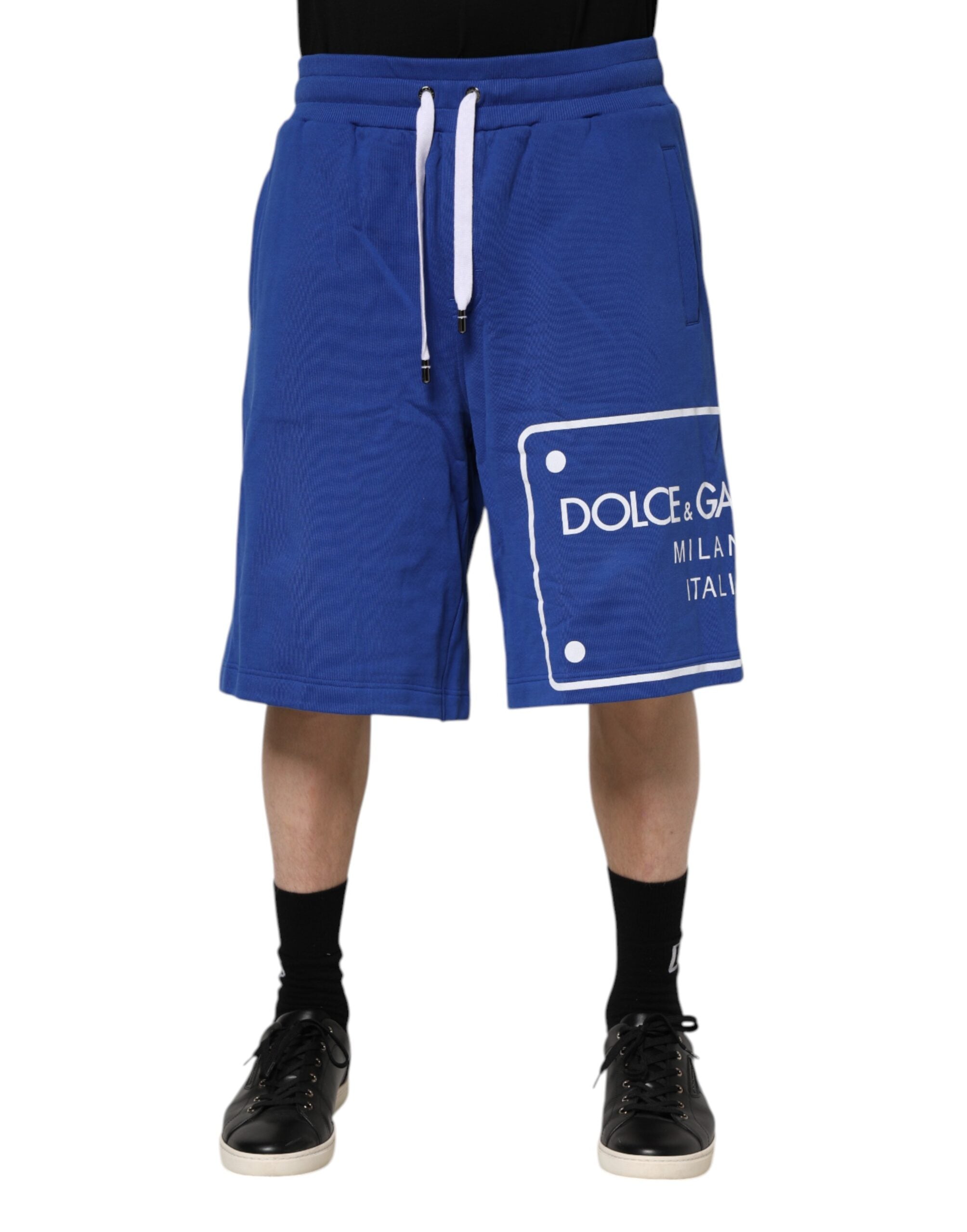 Shorts bermuda en coton bleu avec logo Dolce & Gabbana, sweatshorts décontractés pour homme, style moderne et confortable.