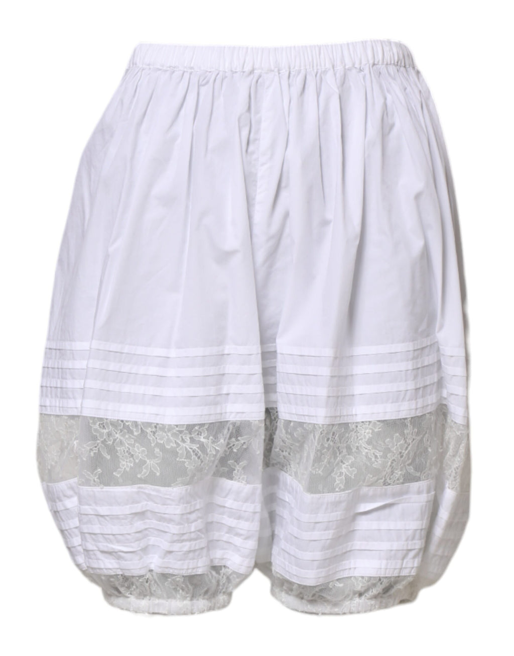 Shorts hauts taille haute en coton blanc avec broderie en dentelle Dolce & Gabbana, détails élégants et finition soignée.