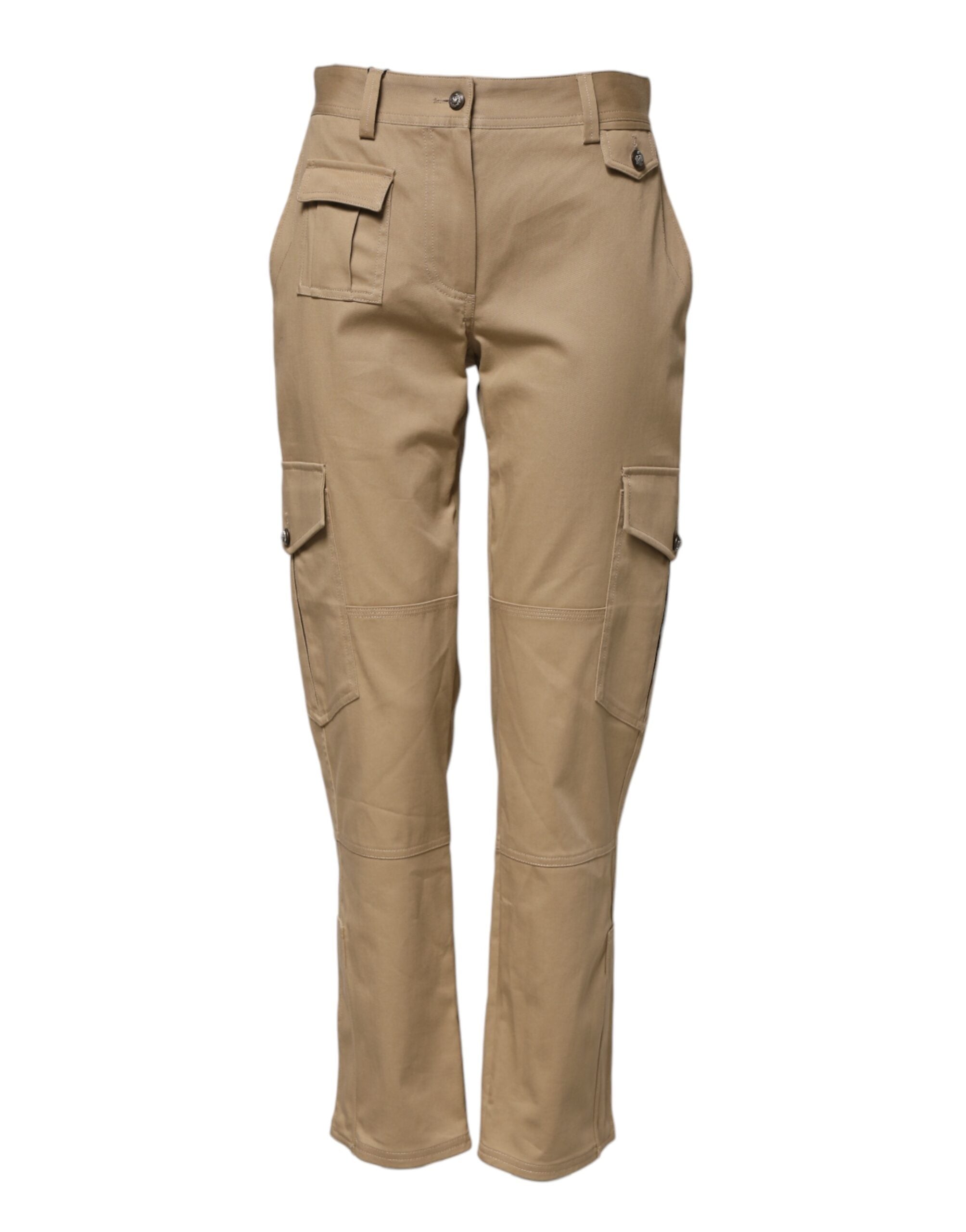 Pantalons cargo beige à taille moyenne Dolce & Gabbana, coupe tapered, en tissu léger, vue front sur modèle.