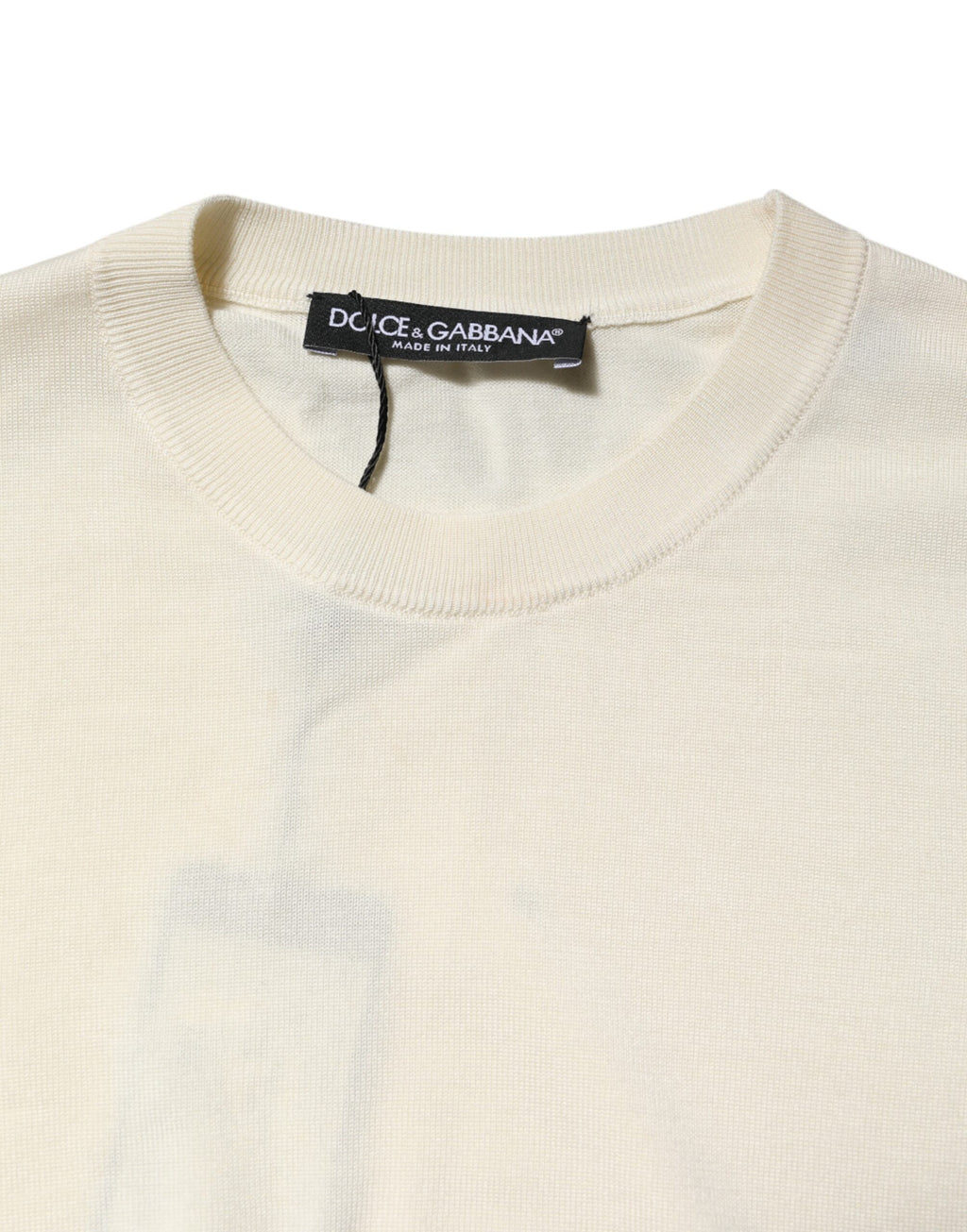 Chemise en soie blanche Dolce & Gabbana à manches courtes, haut élégant et léger pour femme.