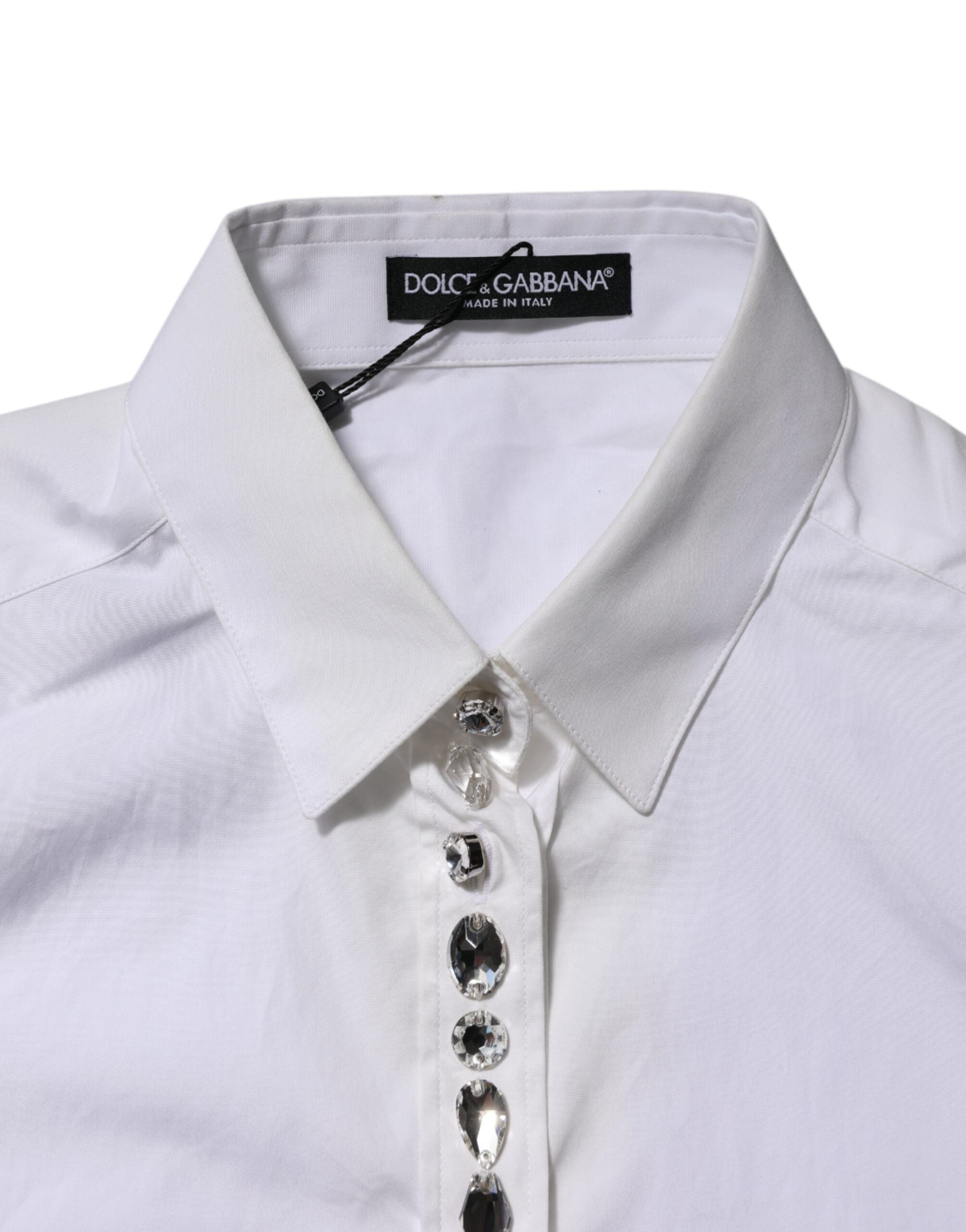 Chemise blanche Dolce & Gabbana avec col orné de cristaux, vêtement élégant pour femme.