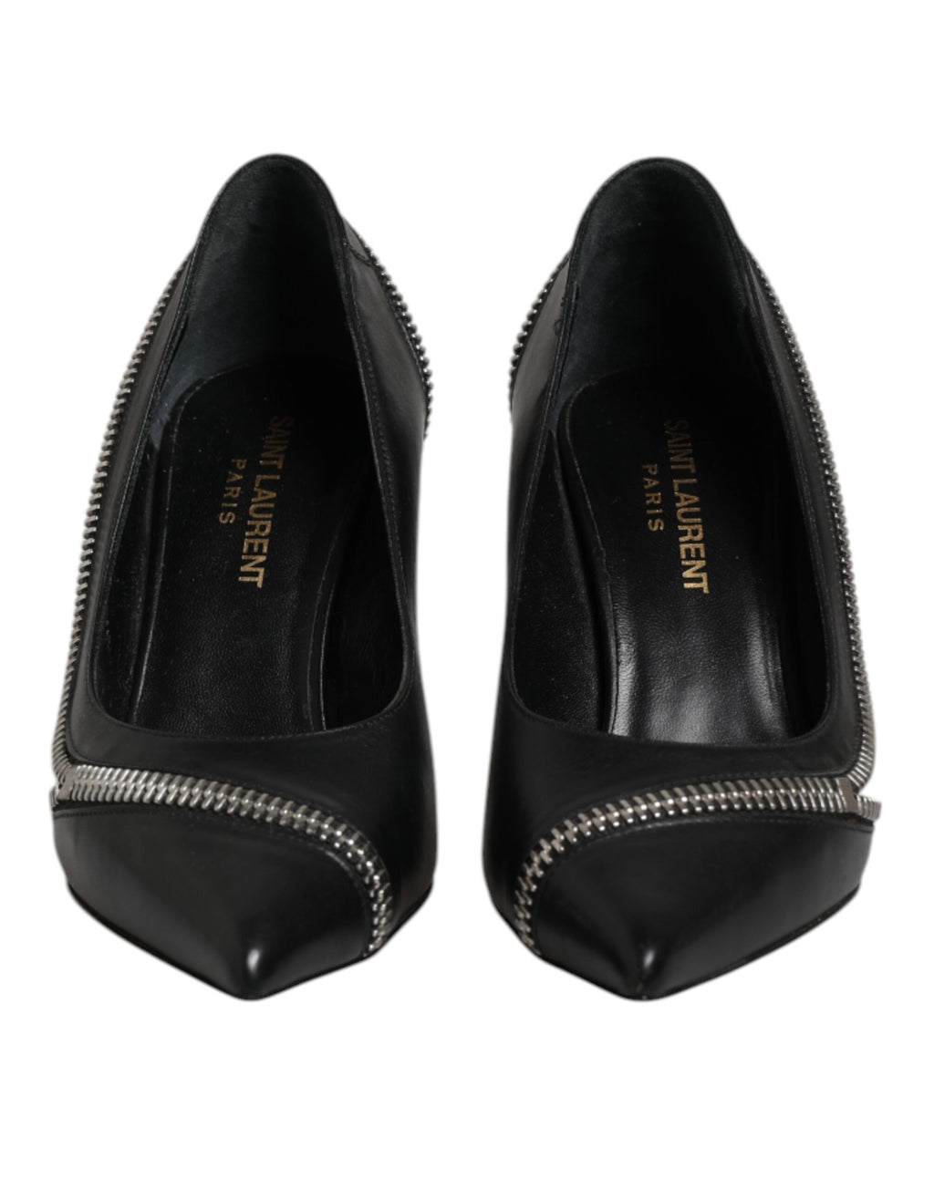 Chaussures Saint Laurent en cuir blanc et noir à talons aiguilles pointus, élégantes et mode, visibles en gros plan.