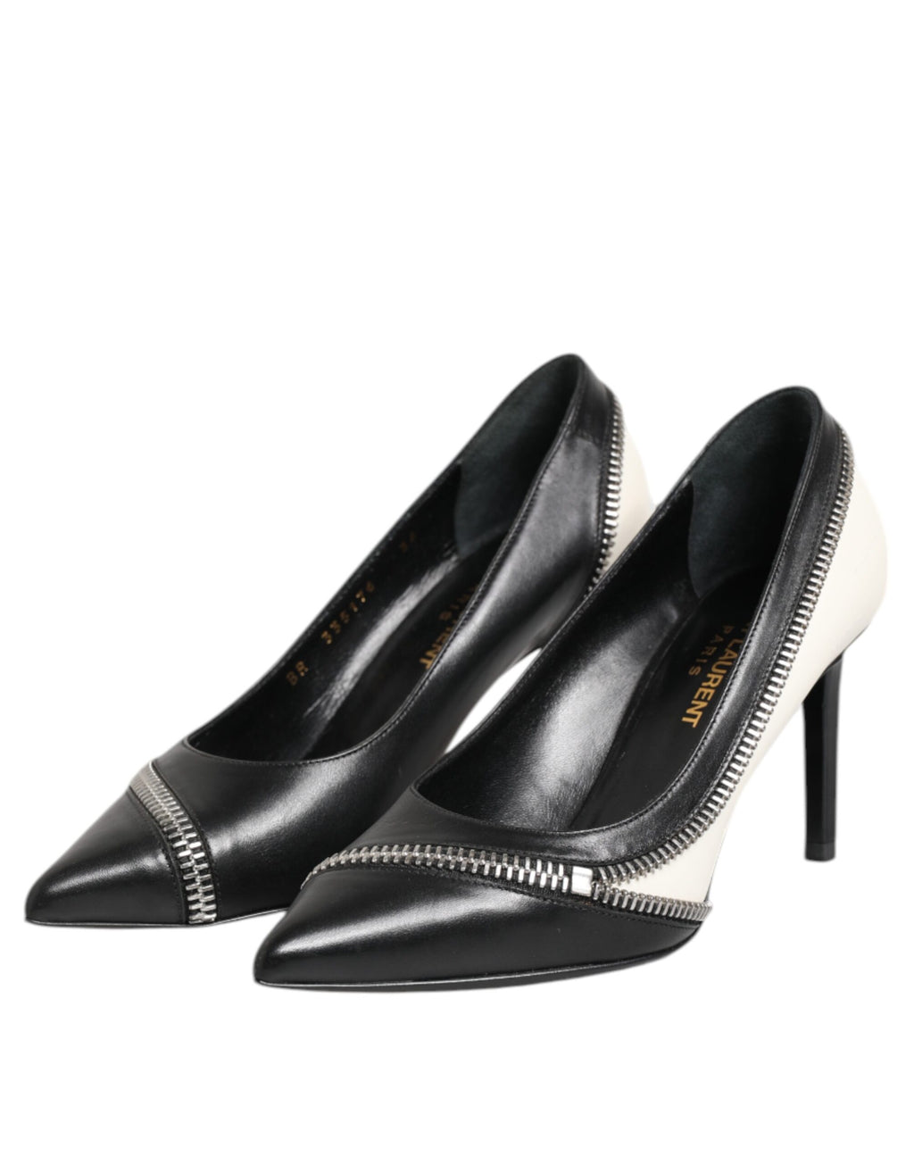 Chaussures Saint Laurent en cuir blanc et noir à talons aiguilles, pointes élégantes et sophistiquées.