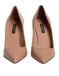 Chaussures à talons stilettos en cuir verni beige Dolce & Gabbana, élégantes et sophistiquées.