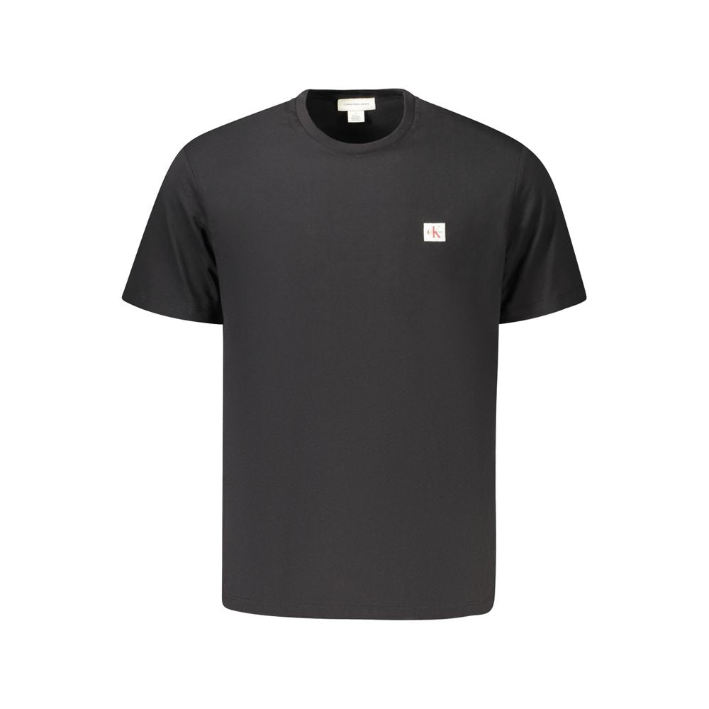 T-shirt homme en coton noir de la marque Calvin Klein, coupe classique et logo discret sur la poitrine.