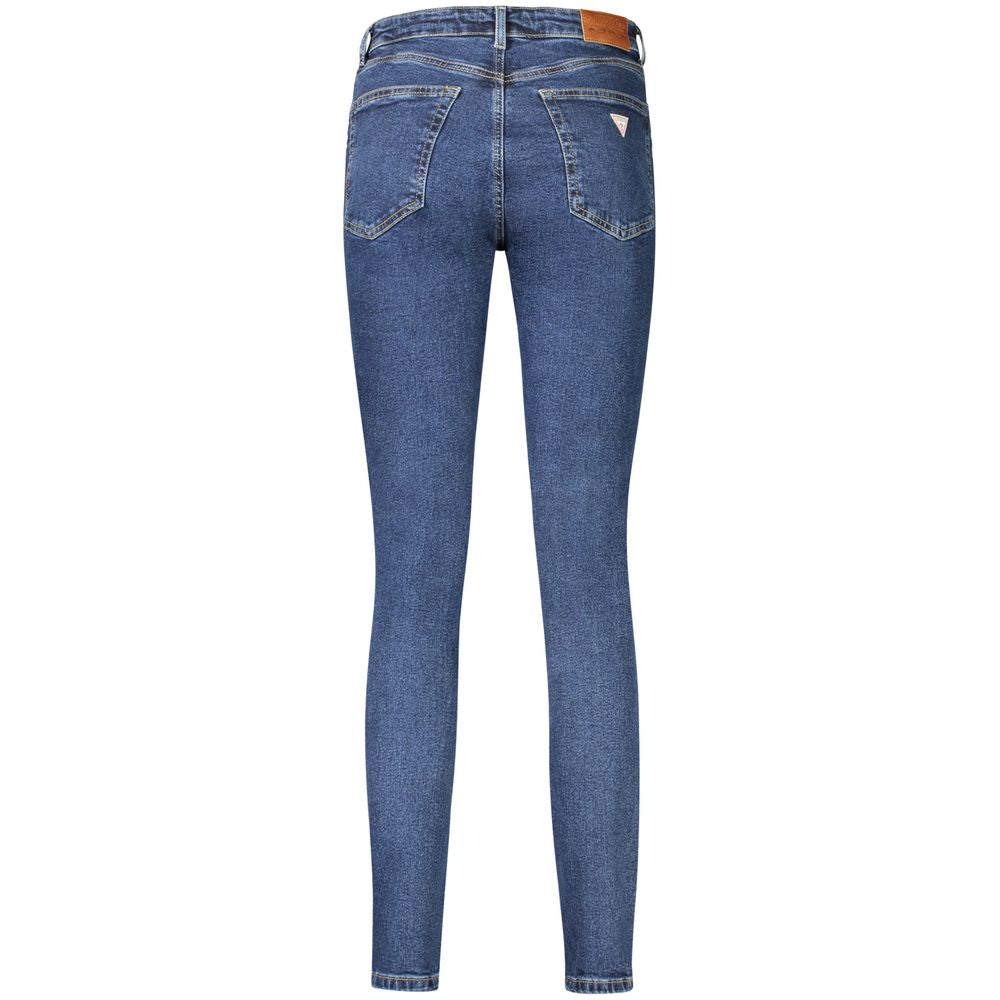 Jeans skinny pour femme Guess Jeans en coton bleu, coupe ajustée et style tendance, visible en détail dans l'image.