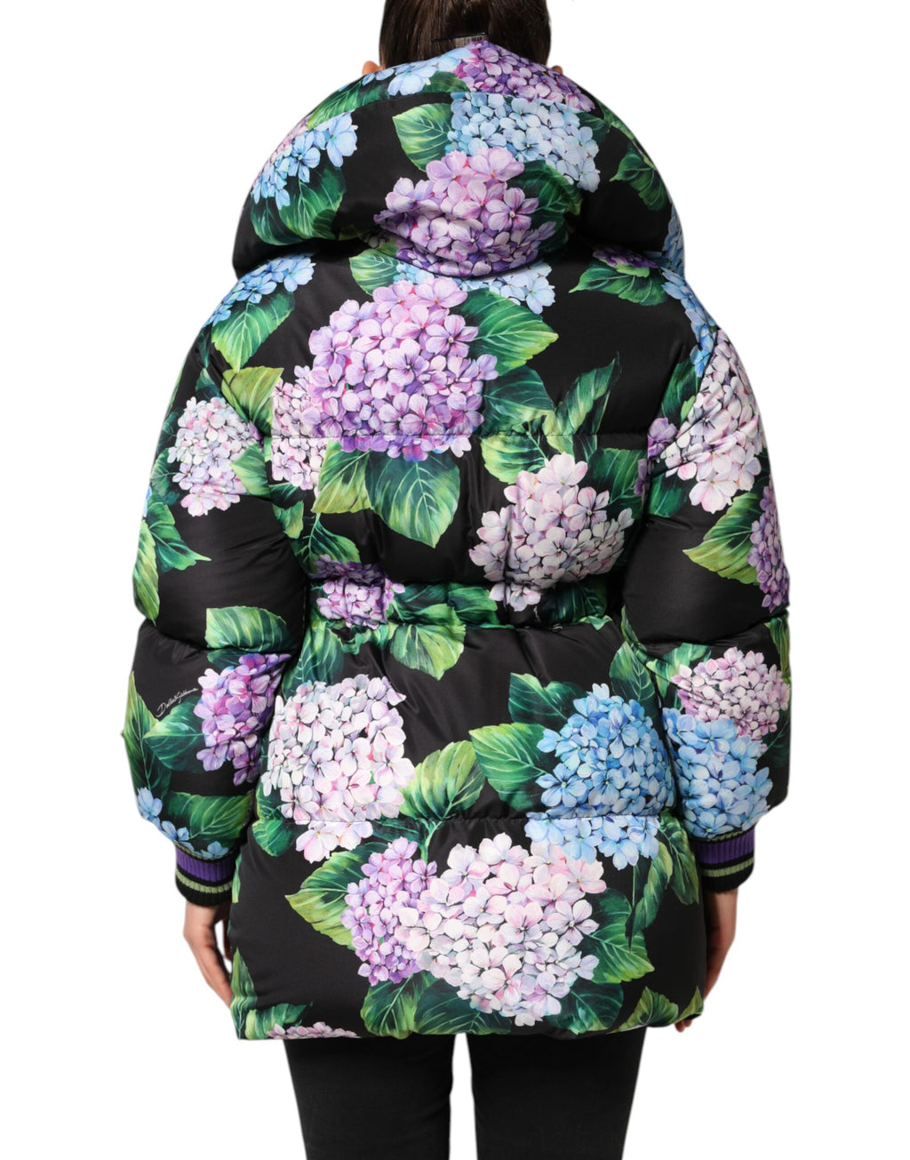 Veste matelassée Dolce & Gabbana à imprimé floral multicolore, style puffer et doublure chaude.