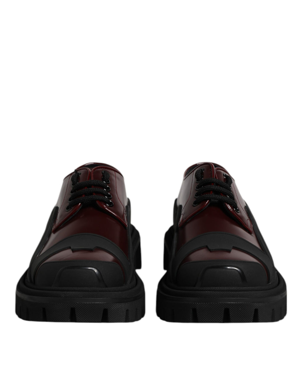Chaussures de trekking en cuir rouge Dolce & Gabbana avec lacets, style élégant et robuste pour femmes.