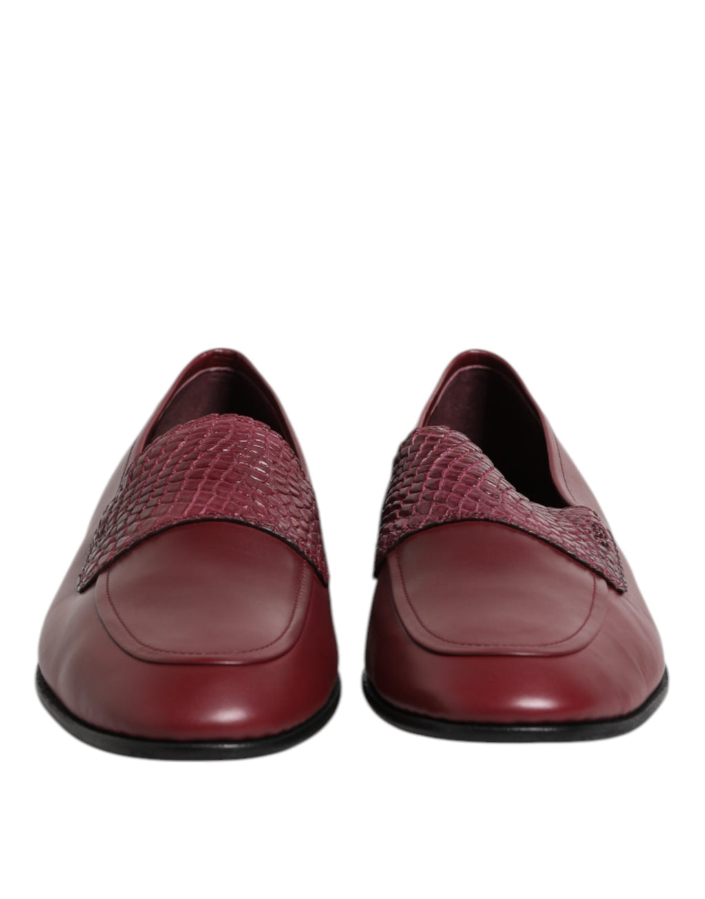 Chaussures habillées en cuir de veau bordeaux Dolce & Gabbana, chaussures slip-on élégantes pour homme.