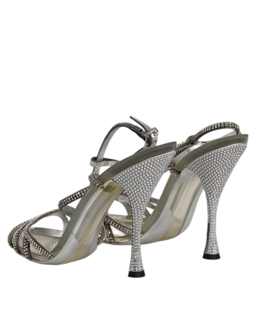 Sandales à talons Dolce & Gabbana en argent avec bride à la cheville ornée de strass, chaussures élégantes et sophistiquées.