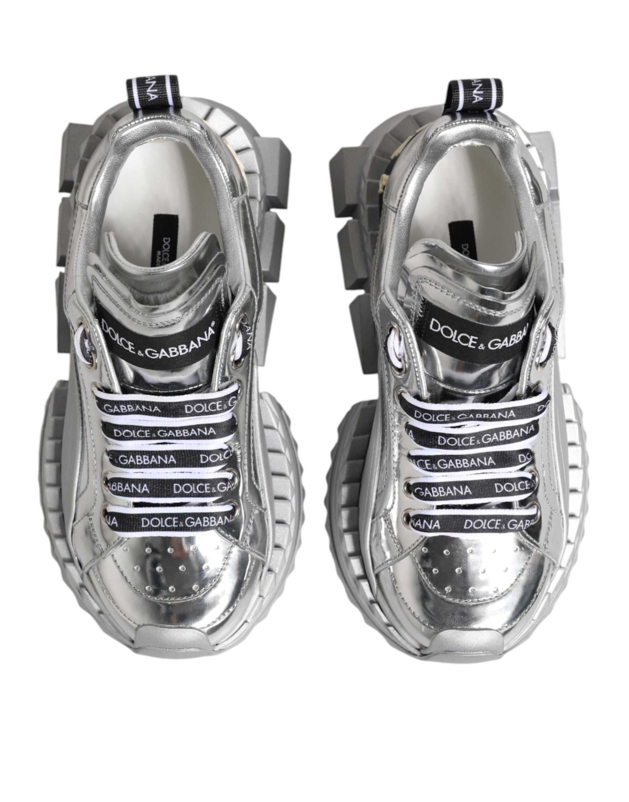 Chaussures sneakers Super Queen en cuir argenté de Dolce & Gabbana, style élégant et moderne pour femmes.