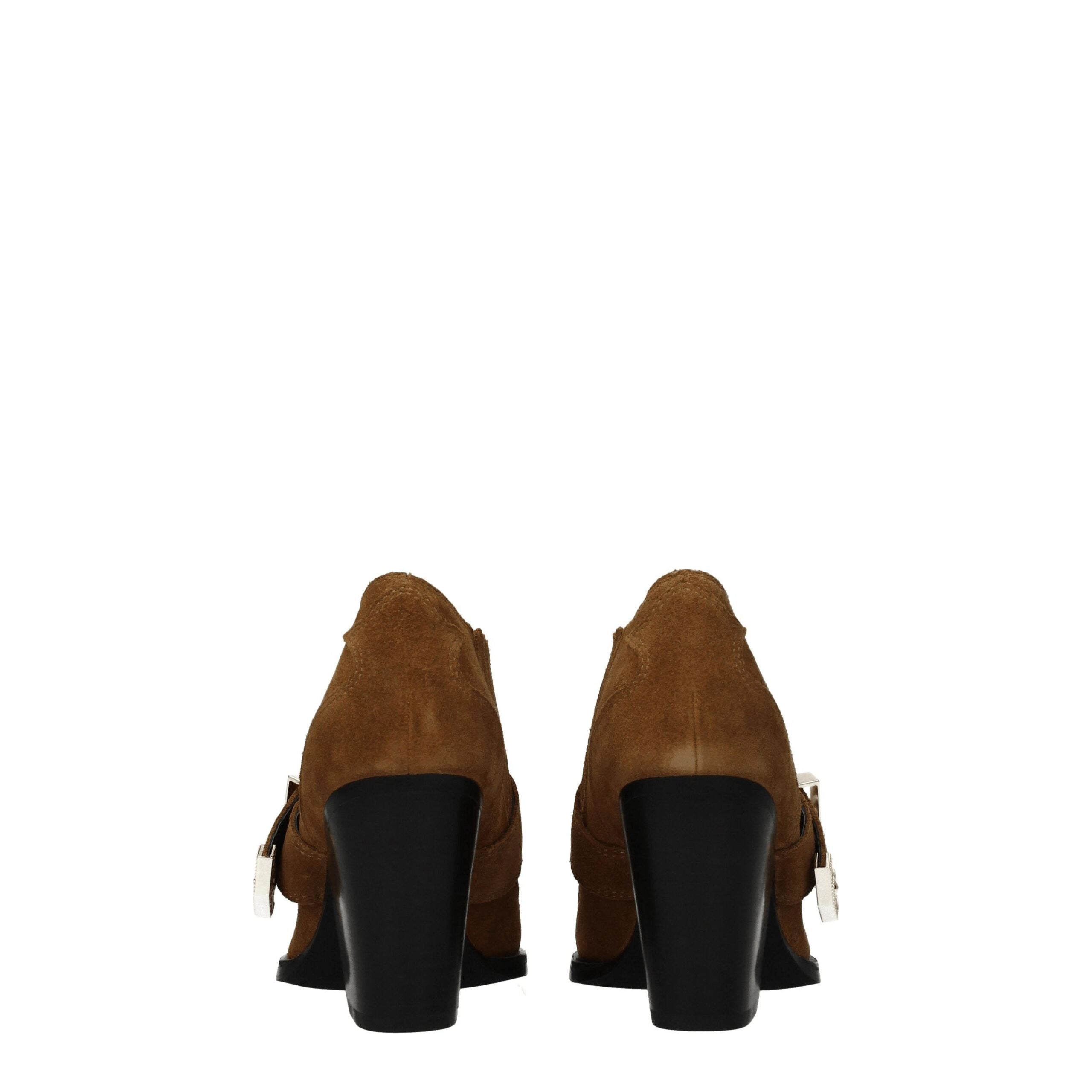 Bottes en cuir marron pour ankle de la marque Versace Jeans, élégantes et modernes, visibles dans l'image.