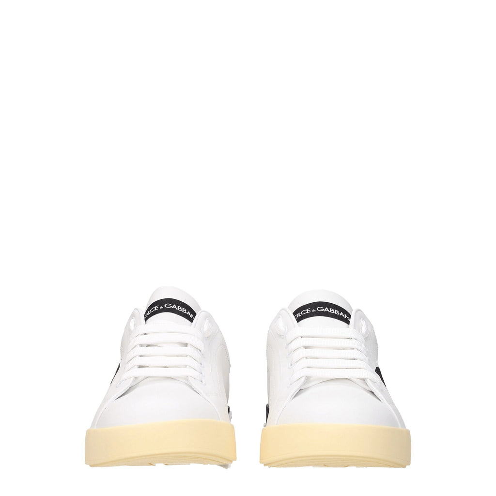 Sneakers basses en cuir blanc de Dolce & Gabbana, chaussures de sport élégantes et modernes pour homme.