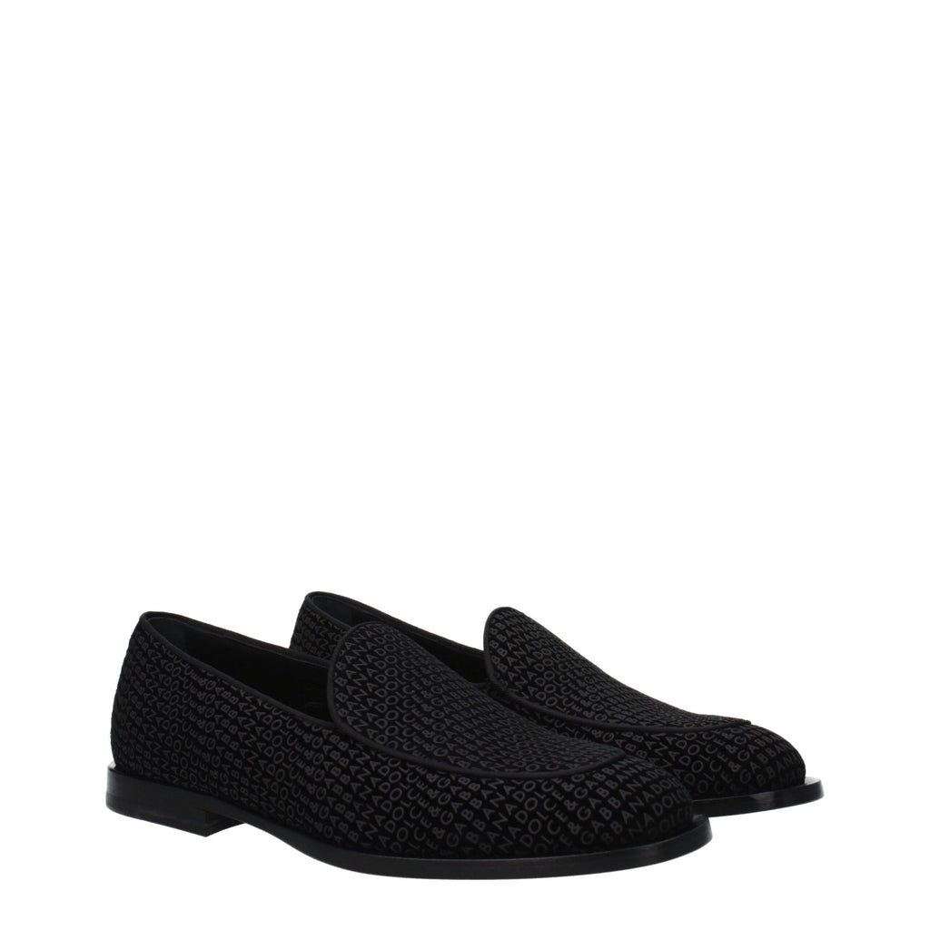 Chaussures mocassins en velours noir Dolce & Gabbana, slip-on élégants pour homme avec finition raffinée.