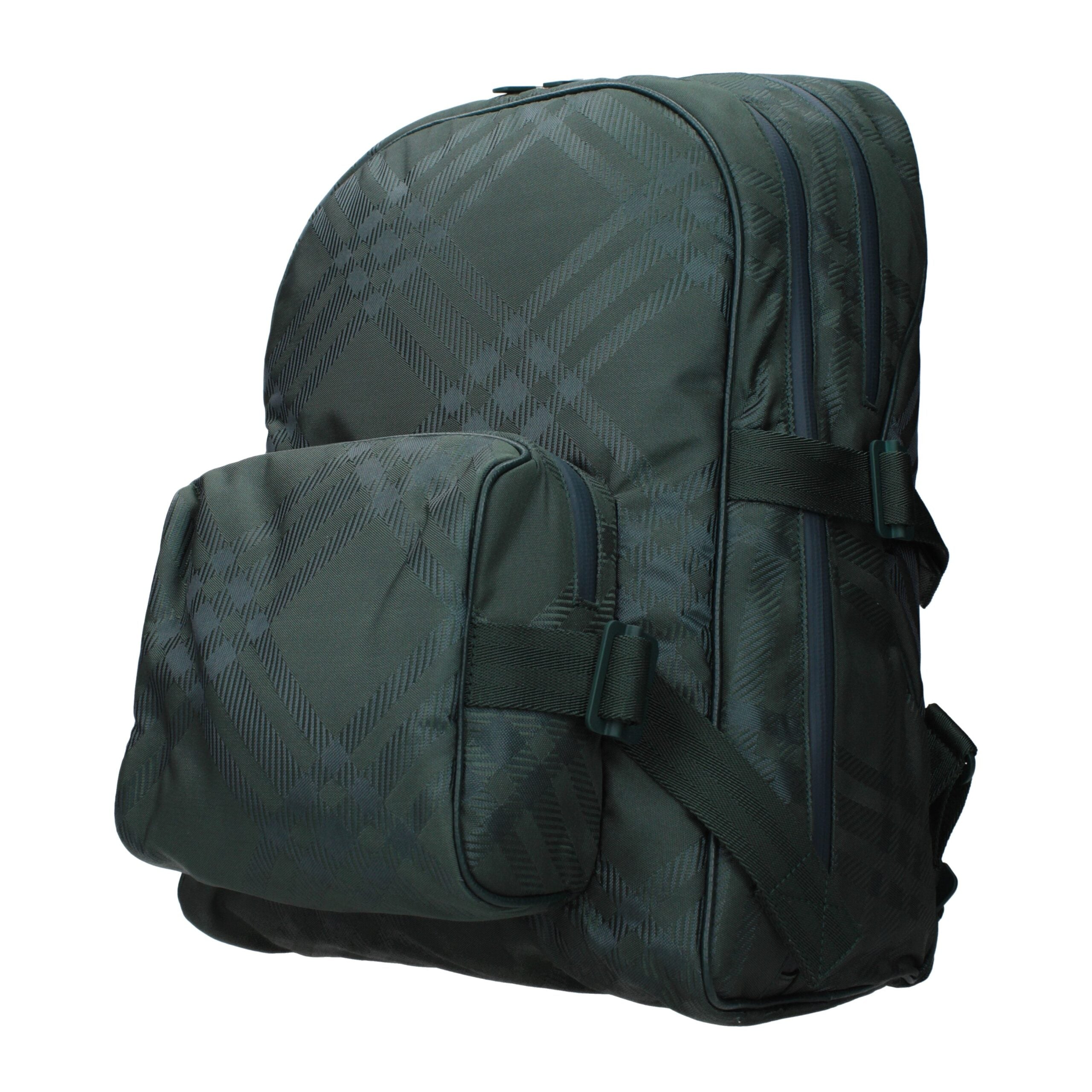 Sac à dos en tissu vert de Burberry, avec logo emblématique, poches pratiques et design élégant pour un style sophistiqué.