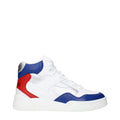 Chaussures de sport blanches en cuir Celine pour femmes, baskets athlétiques élégantes et confortables.