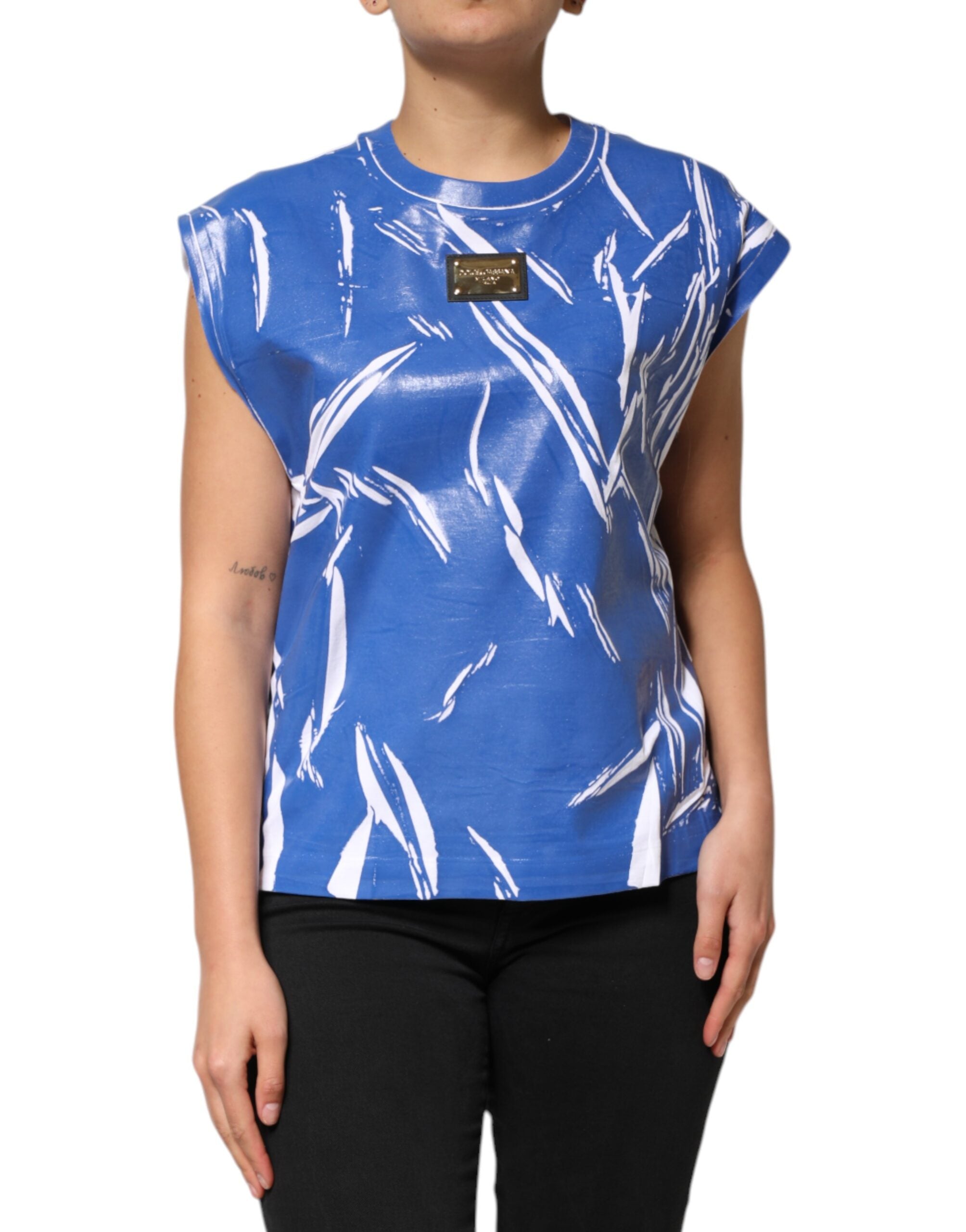 Débardeur pour femmes Dolce & Gabbana en coton blanc et bleu avec logo et plaque sur le devant, sans manches.