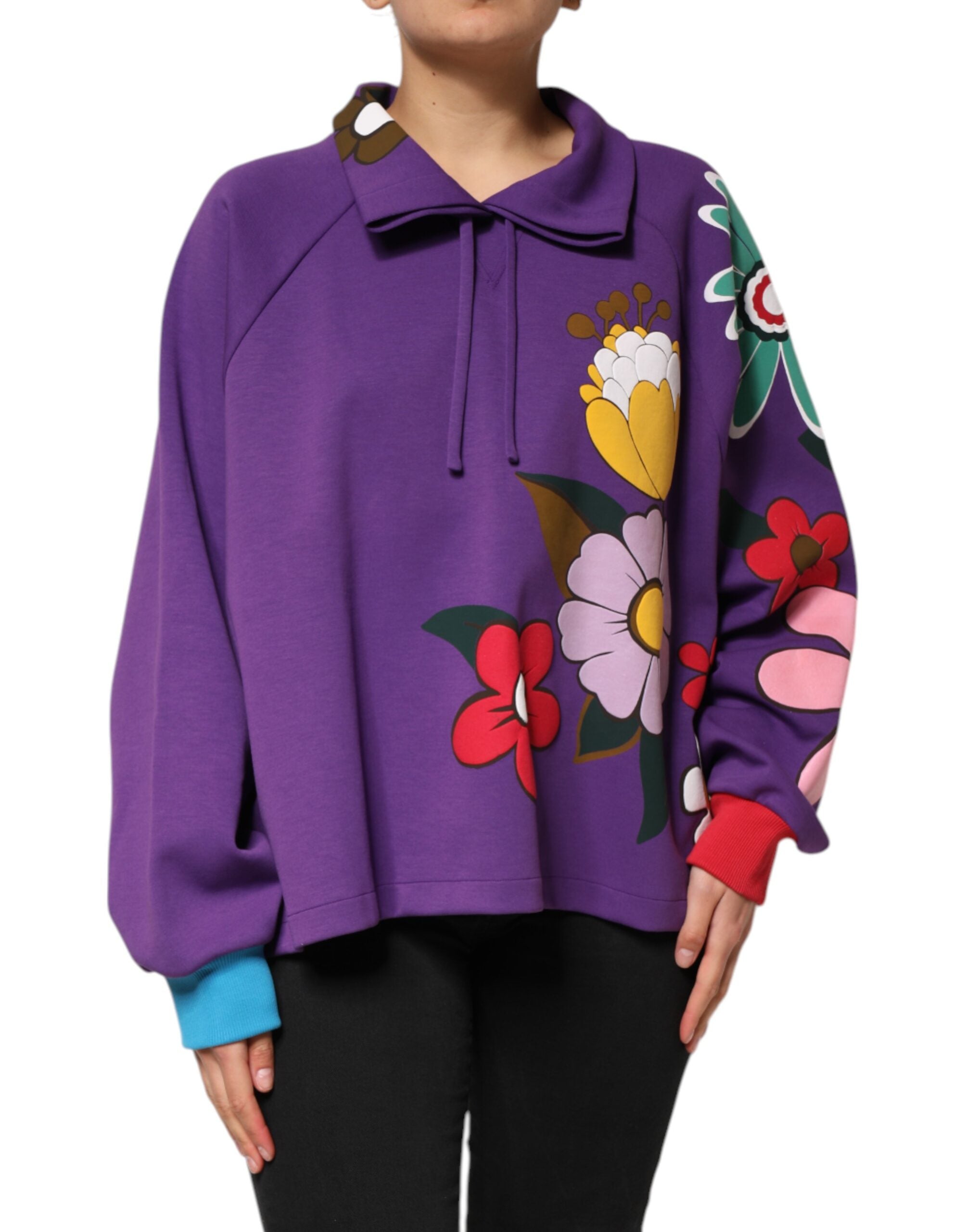 Chemise à manches longues en coton Dolce & Gabbana avec imprimé floral violet, détail de la mode élégante et sophistiquée.